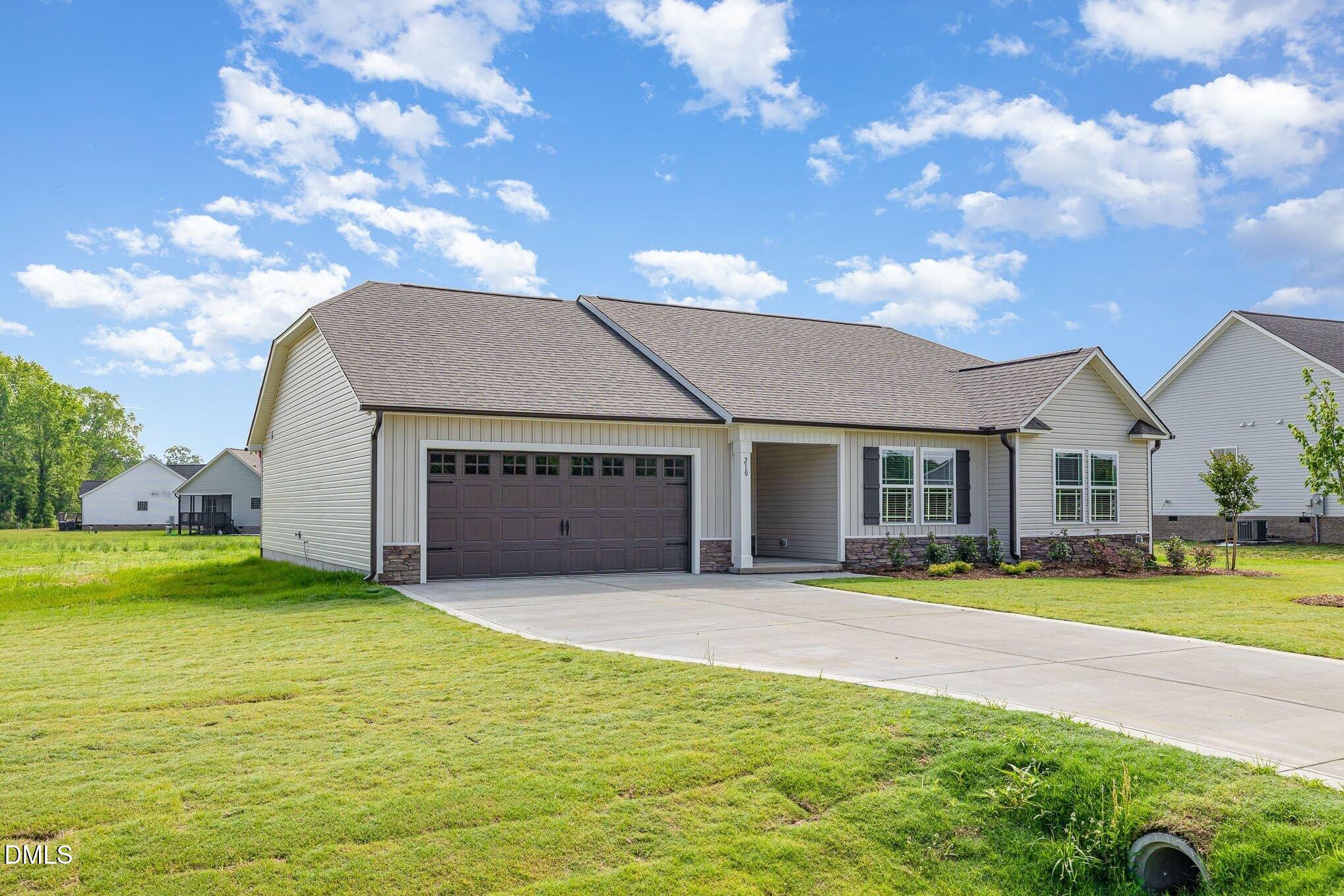 210 Maxwell Farm Lane (lot 6) Property Photo 2