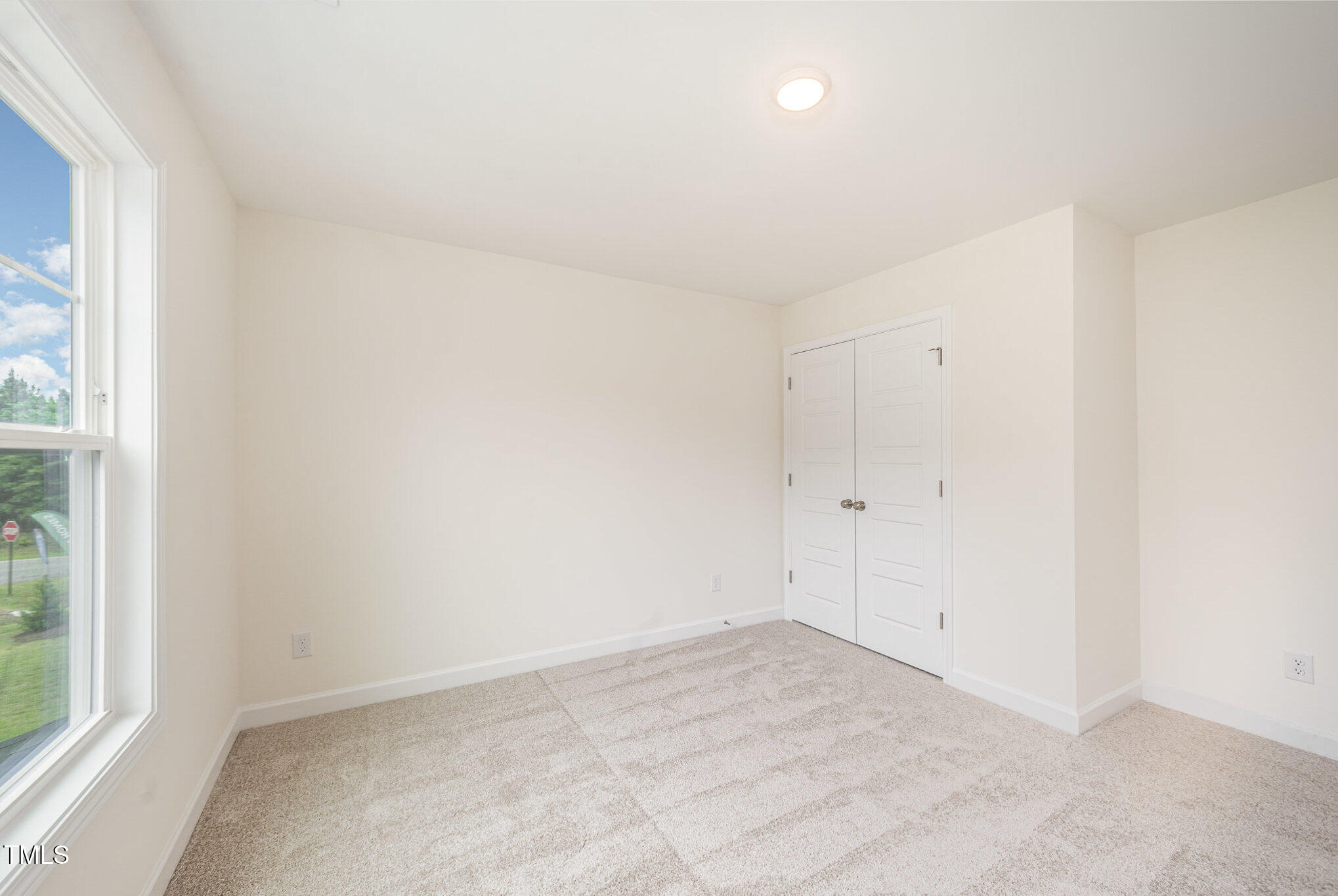 21 Trescott Street Property Photo 29