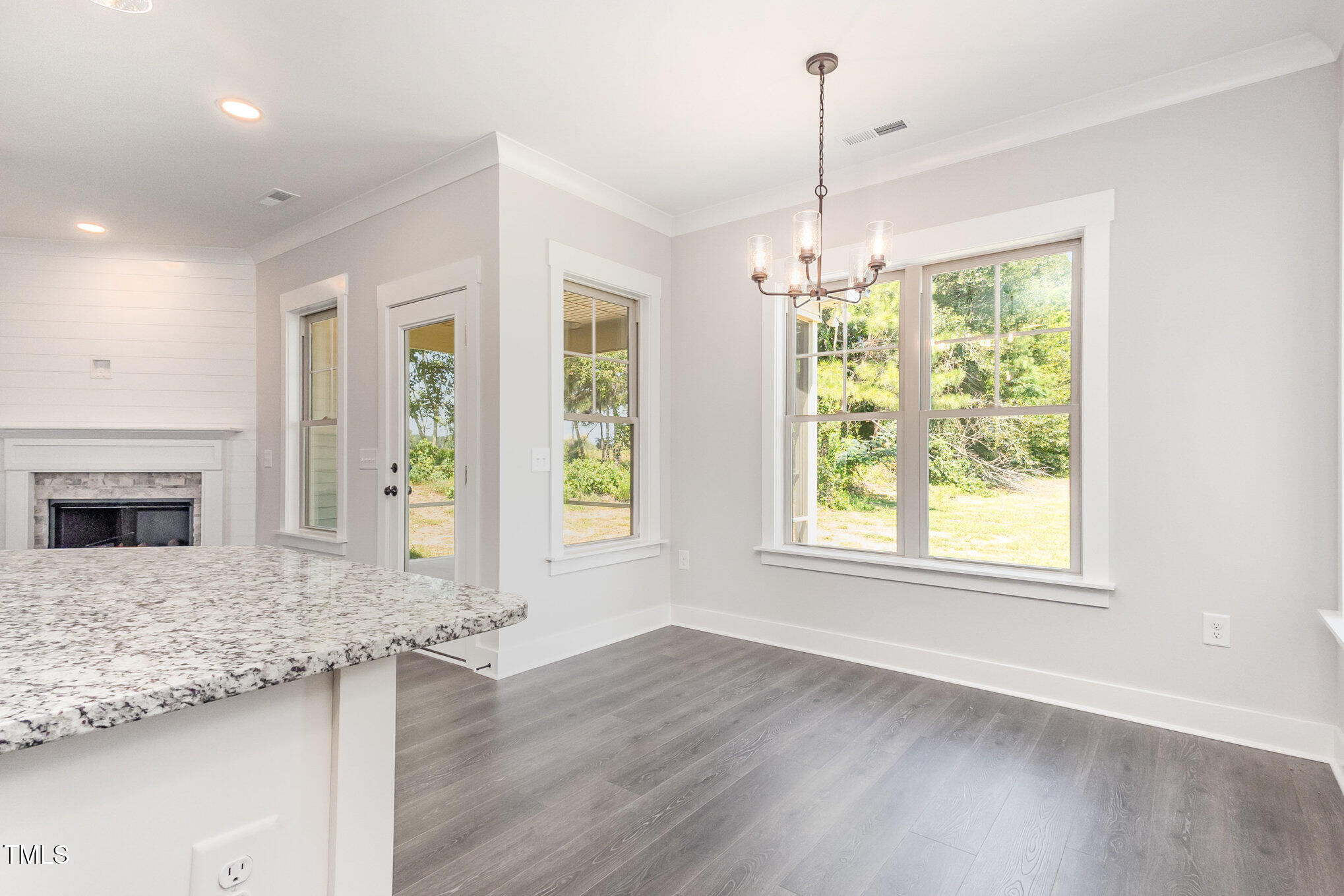 47 Royal Avenue Property Photo 9