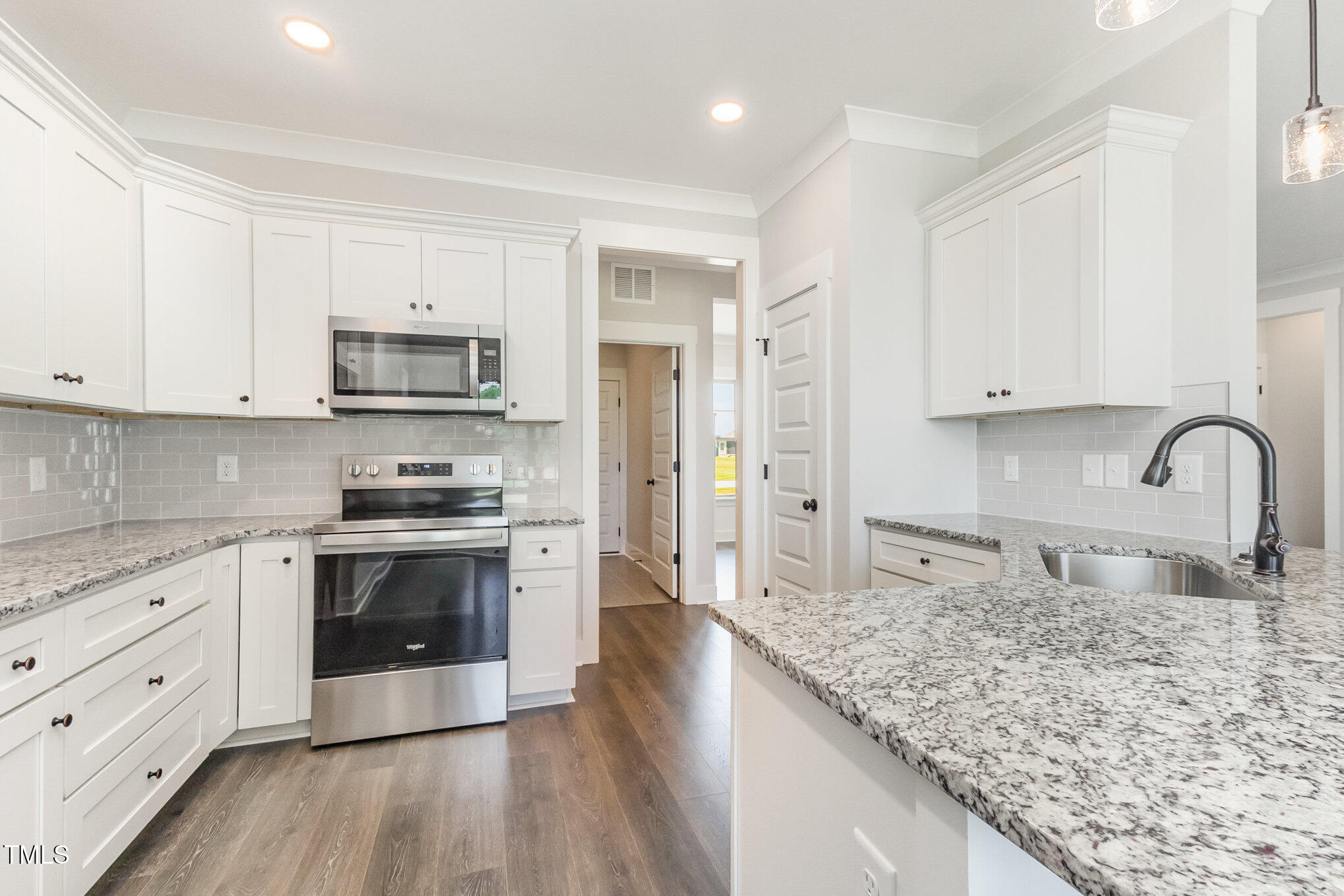 47 Royal Avenue Property Photo 11