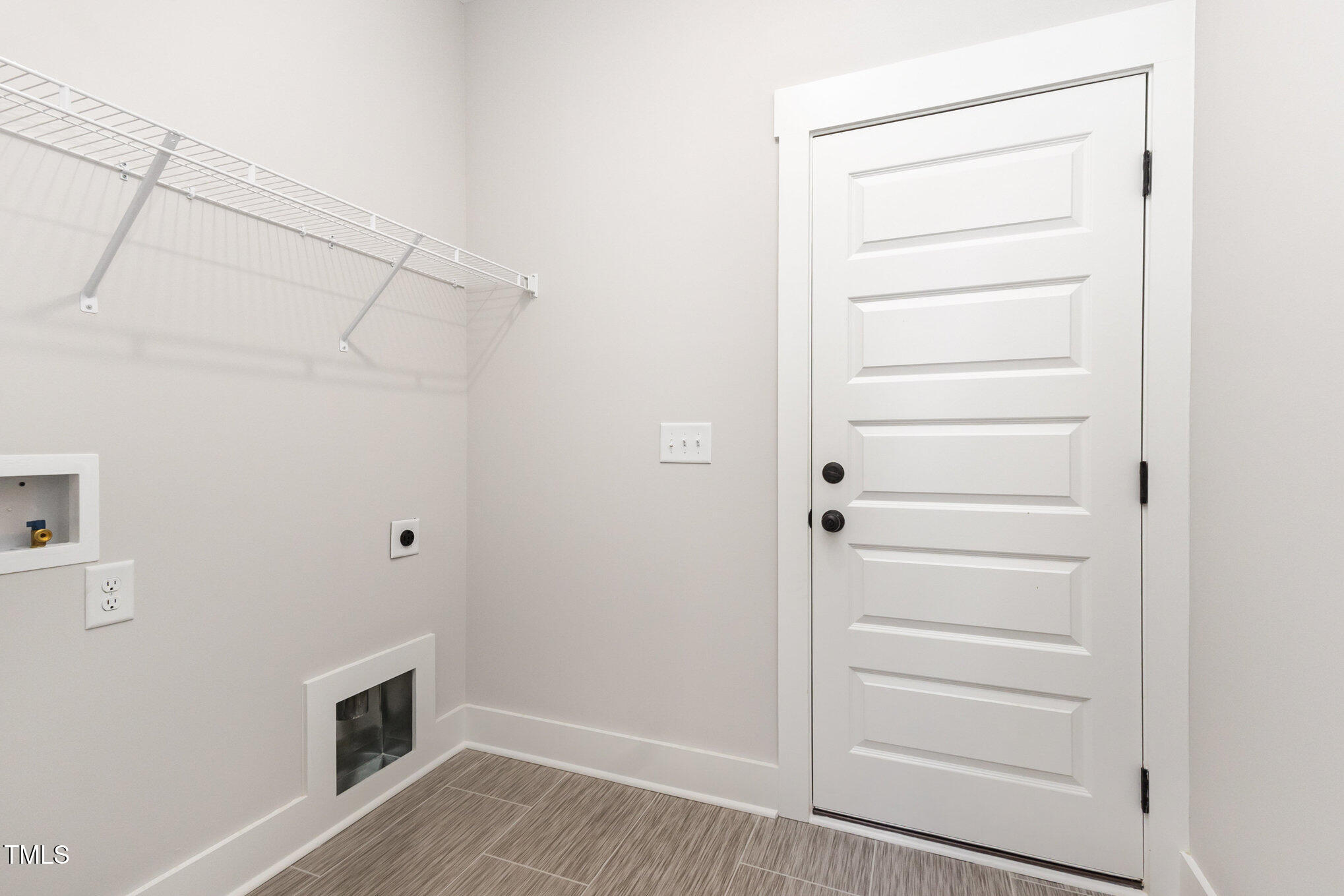 47 Royal Avenue Property Photo 23