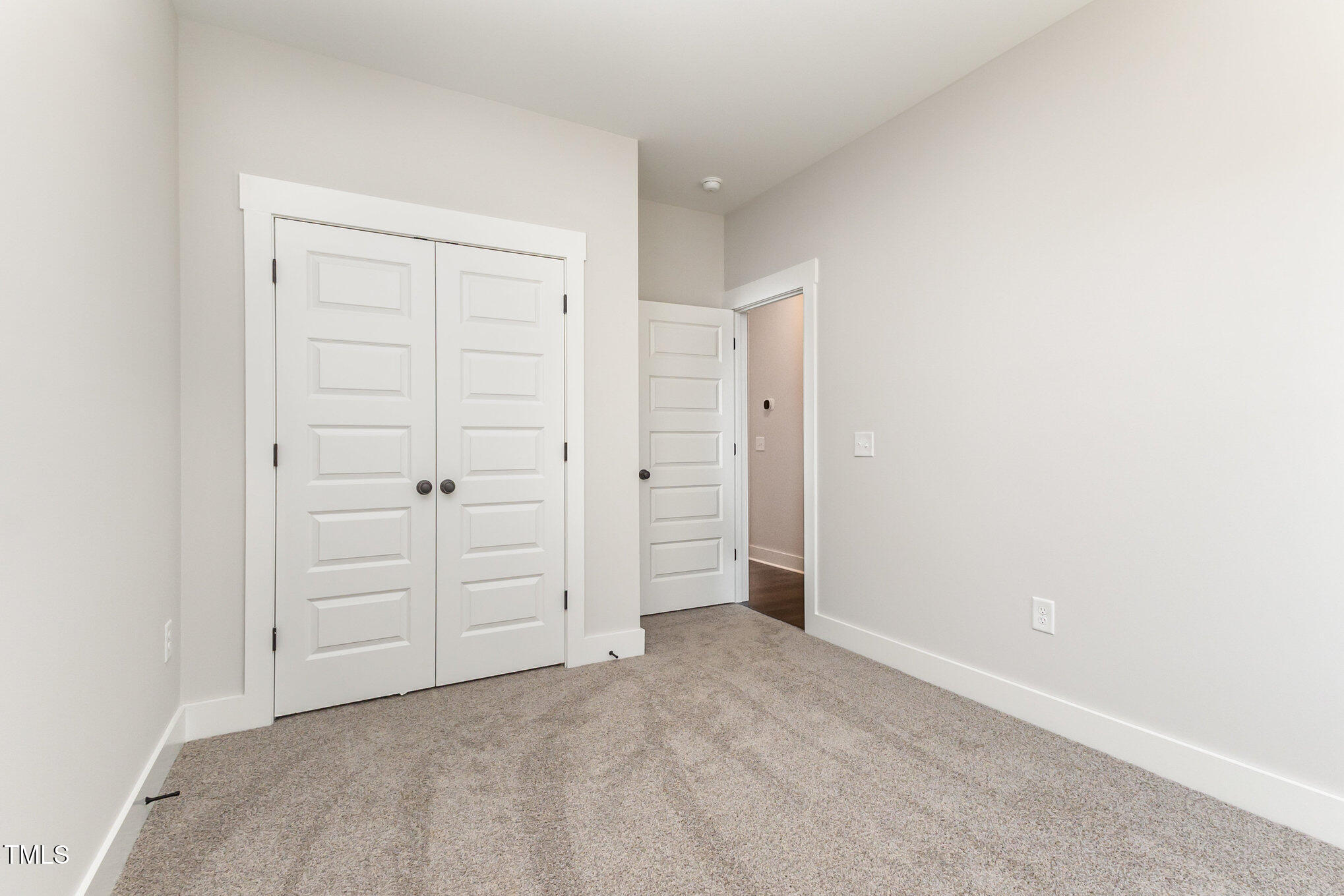 47 Royal Avenue Property Photo 25