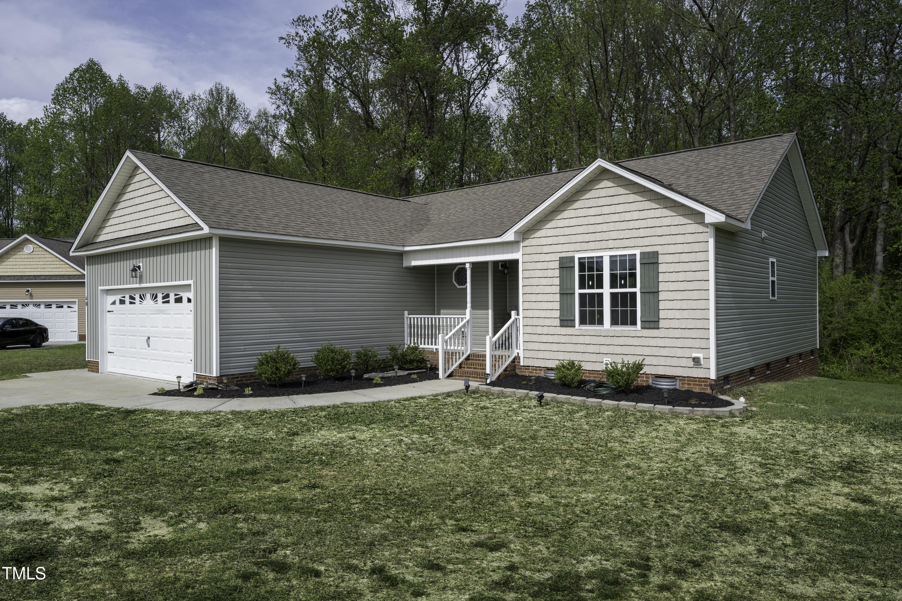 40 Patricia S Vann Court Property Photo