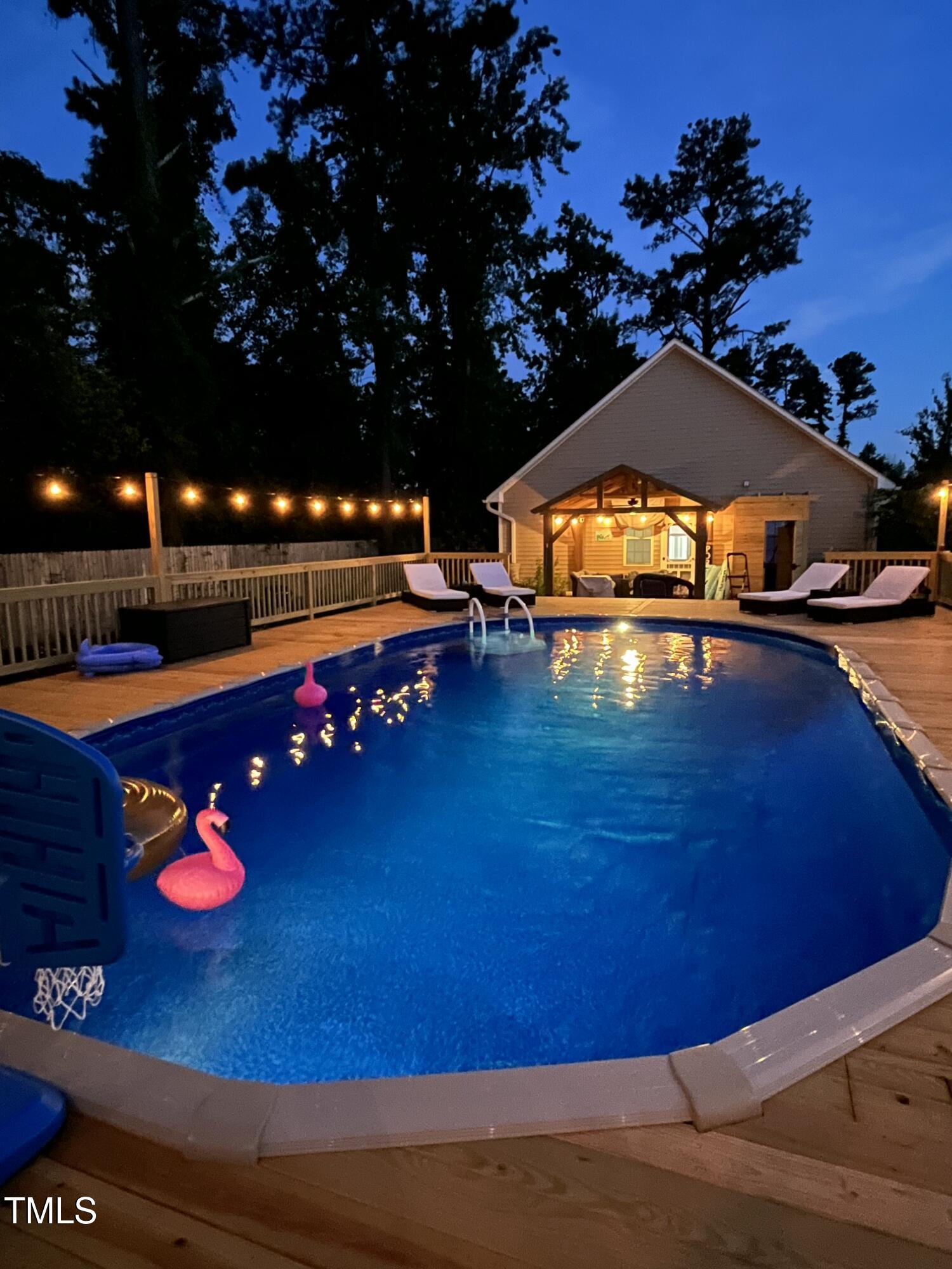 227 Fairfield Drive Property Photo