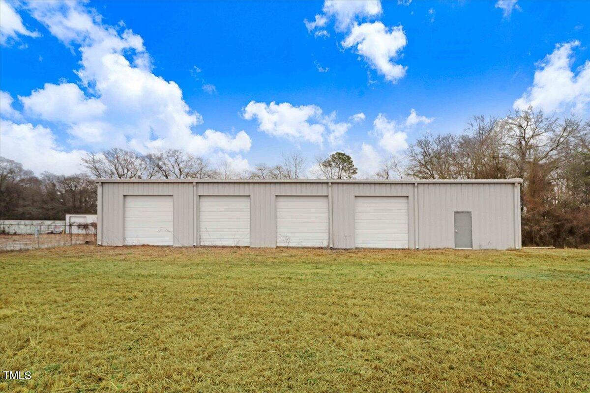 409 Nc 111 Property Photo
