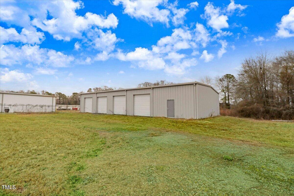 409 Nc 111 Property Photo 12