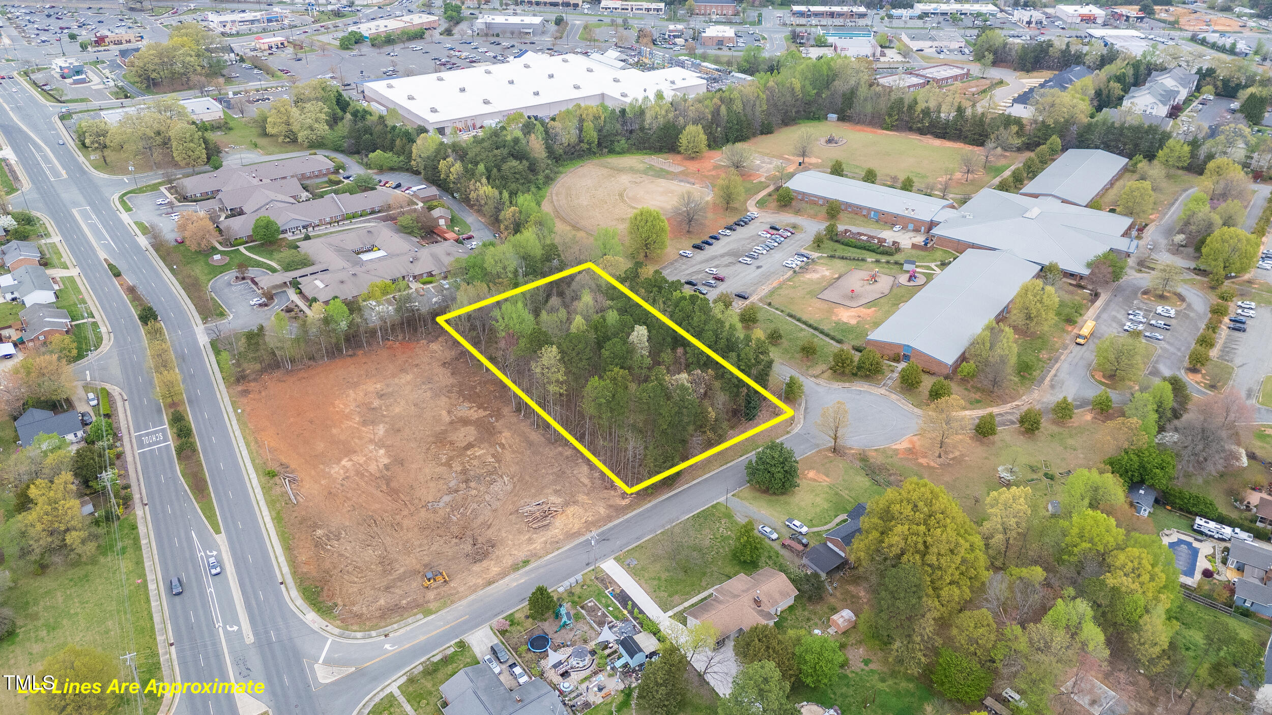 000 Cardwell Drive Property Photo