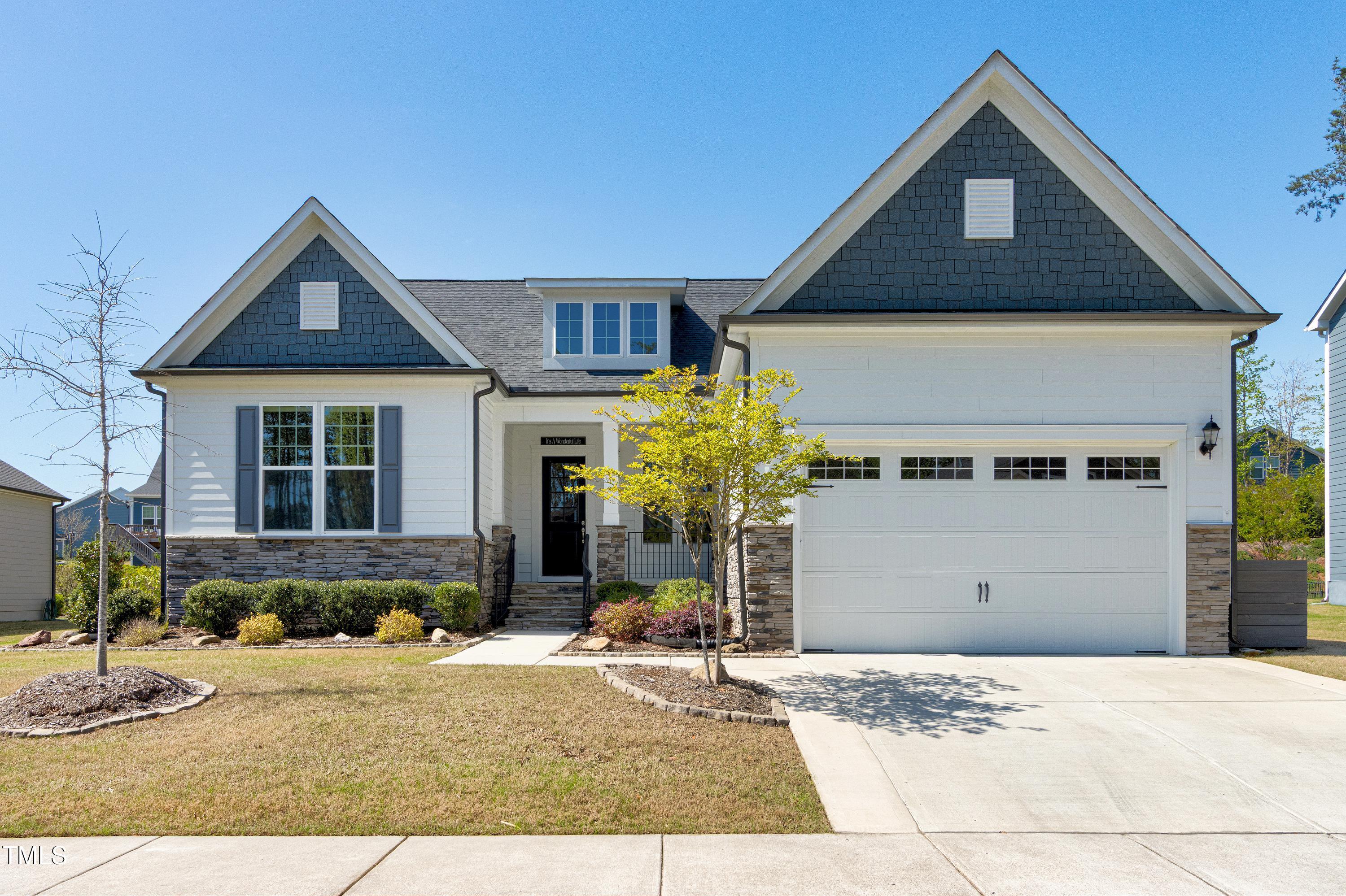 1165 Saint Cloud Loop Property Photo 1