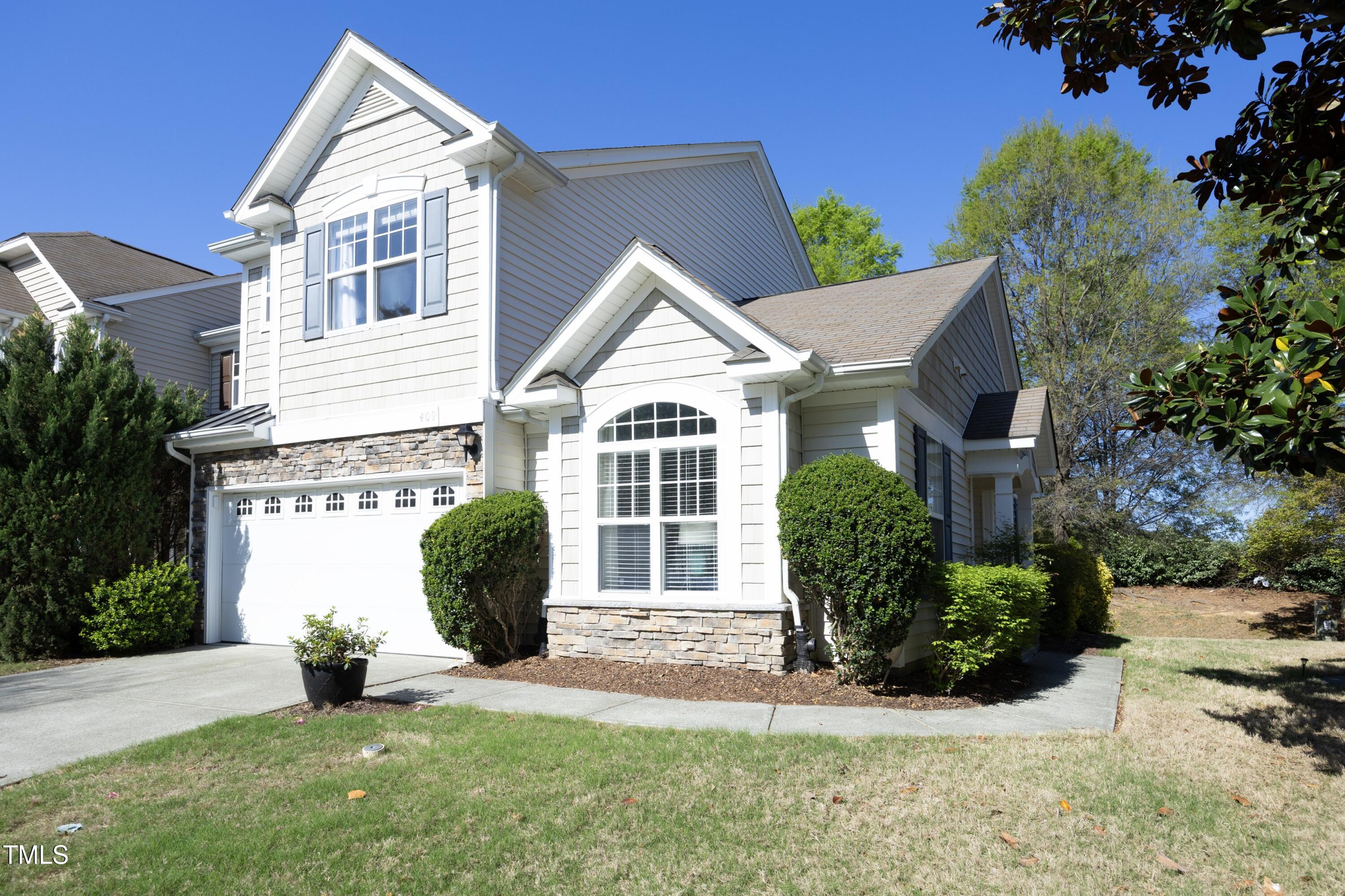 409 Courthouse Drive Property Photo
