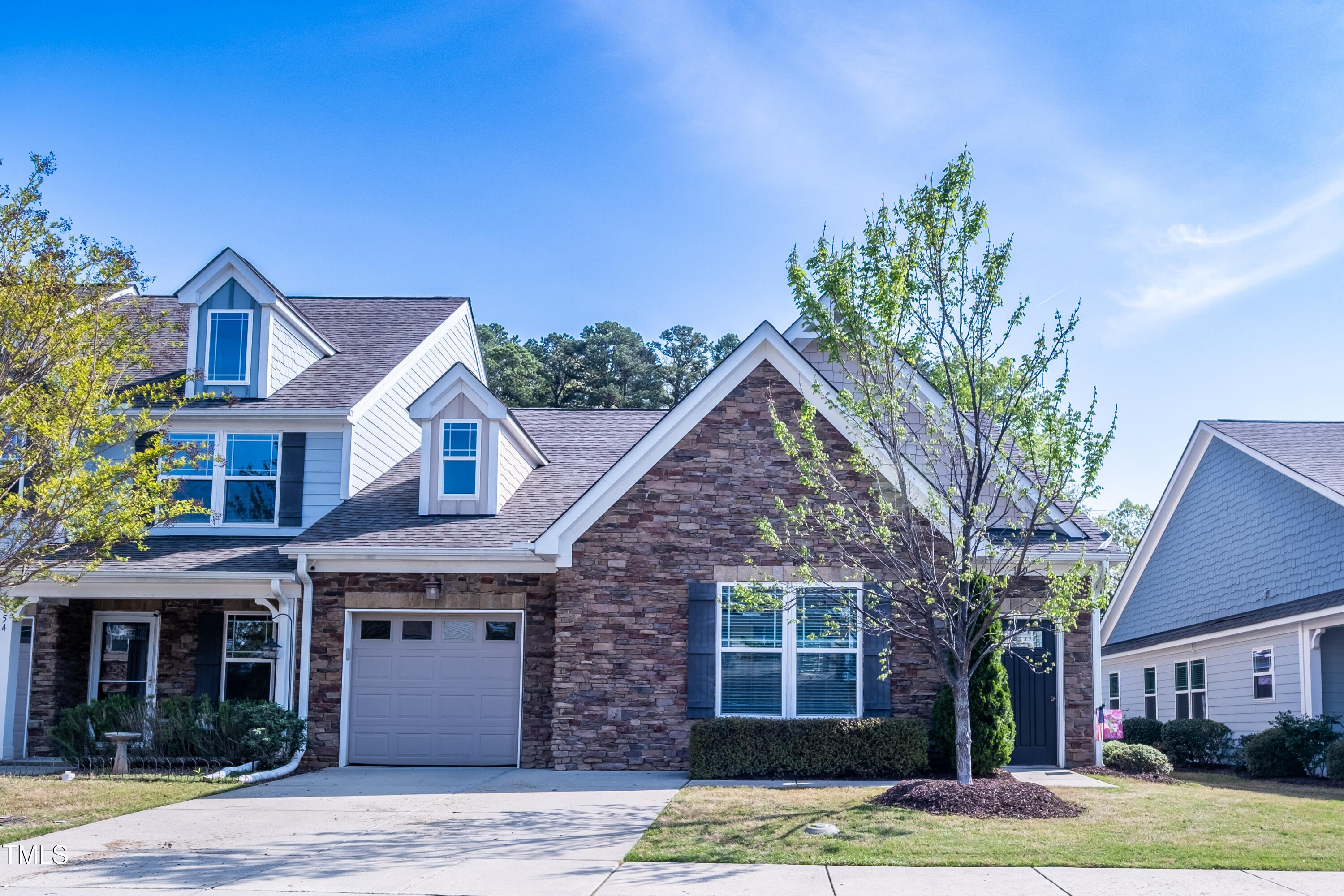 150 Red Admiral Court Property Photo