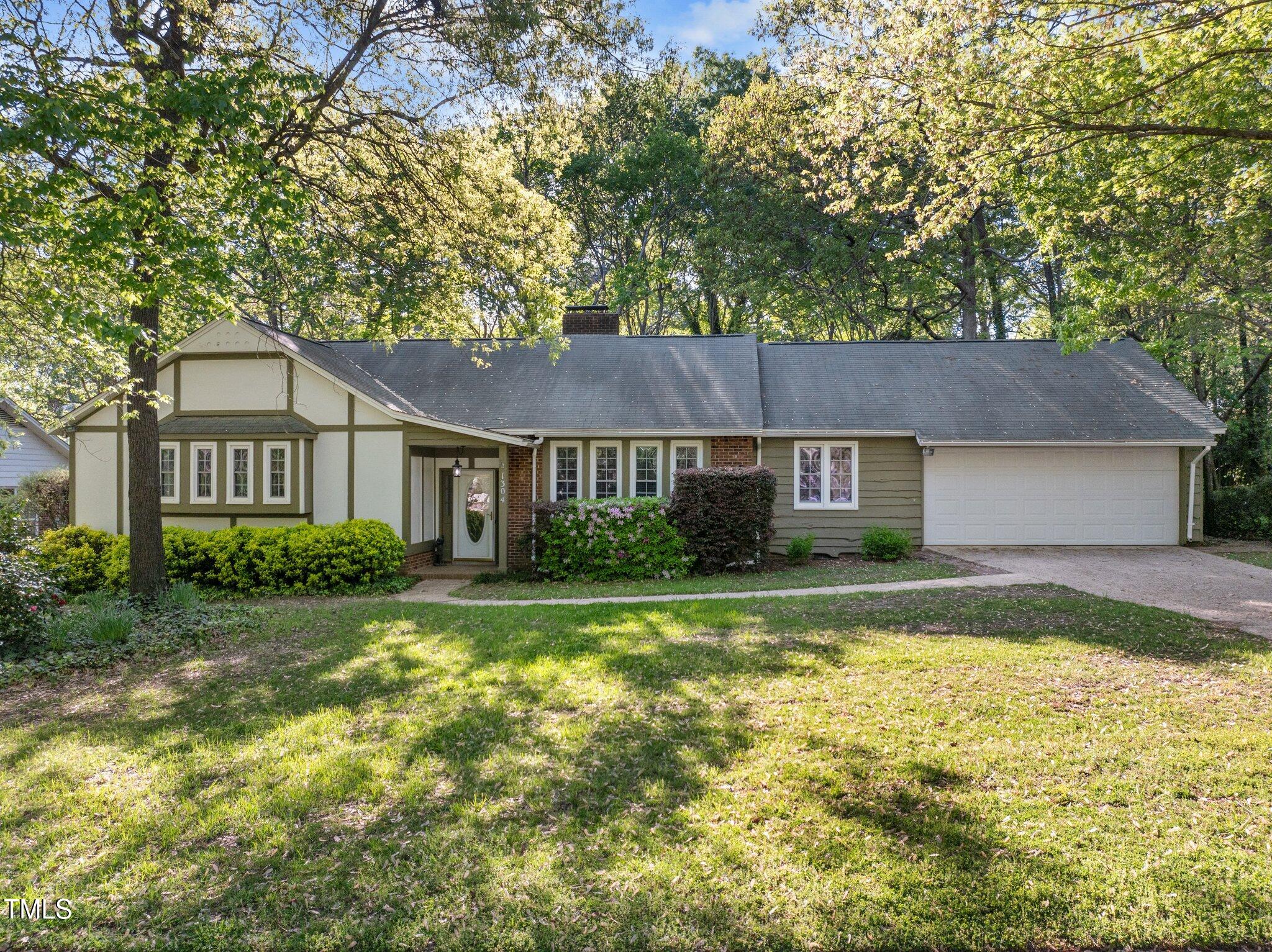 1304 Deboy Street Property Photo