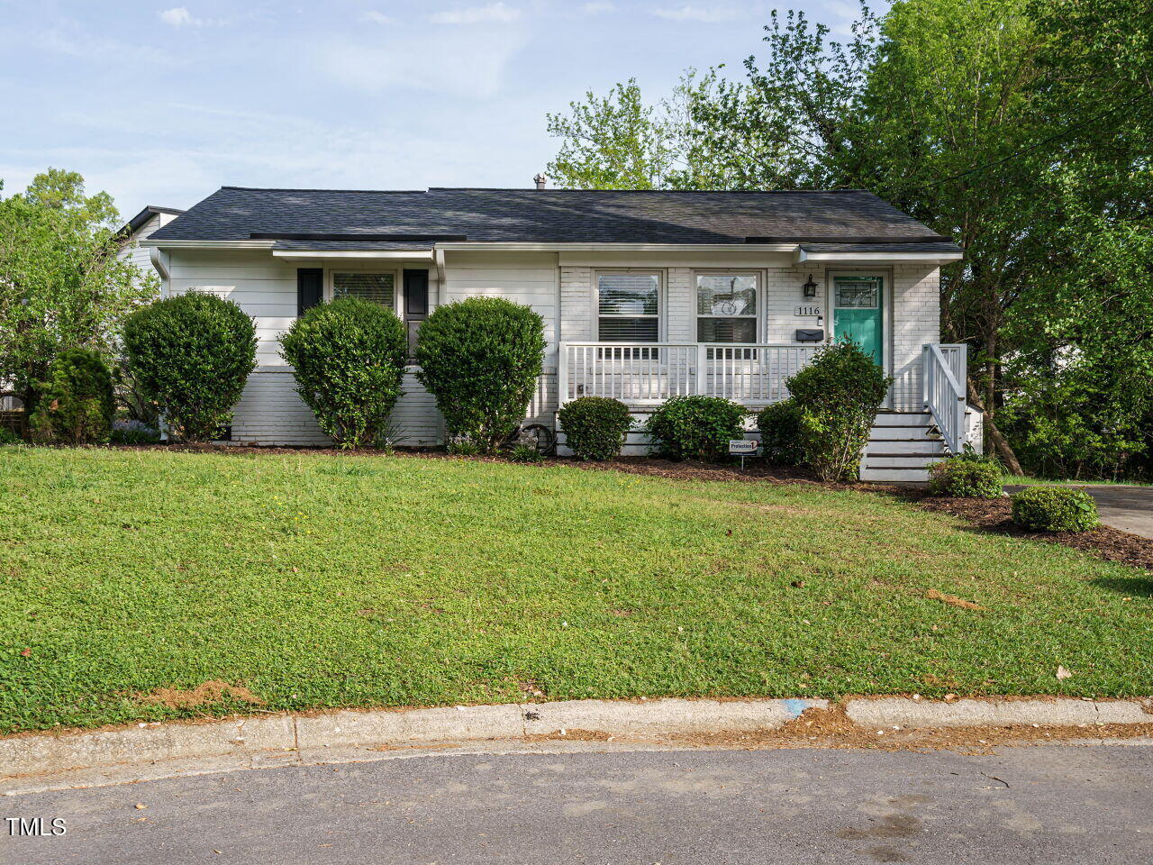 1116 Holburn Place Property Photo