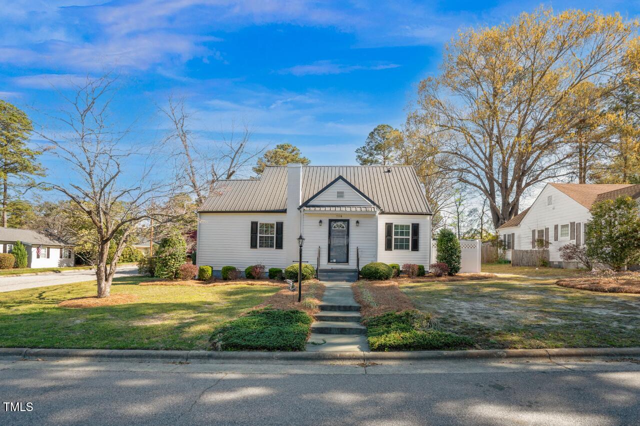 708 W Pope Street Property Photo