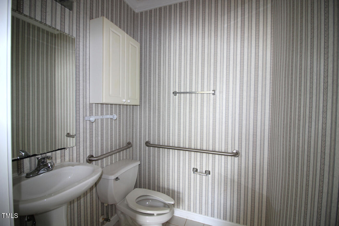 1340 Se Maynard Road # 204 Property Photo 11