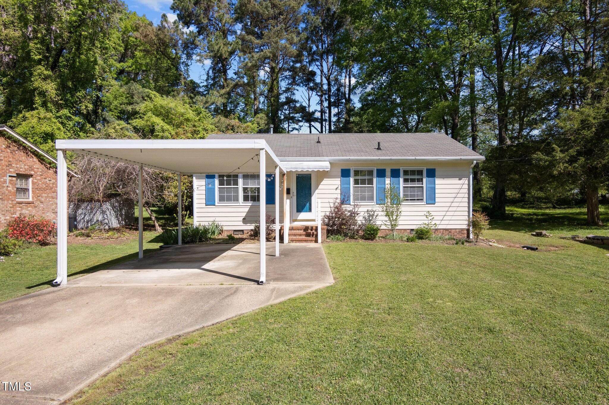105 E Murray Avenue Property Photo