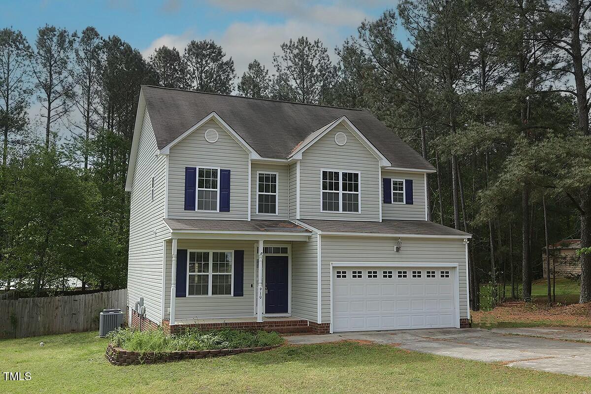 910 Cedar Creek Drive Property Photo 1
