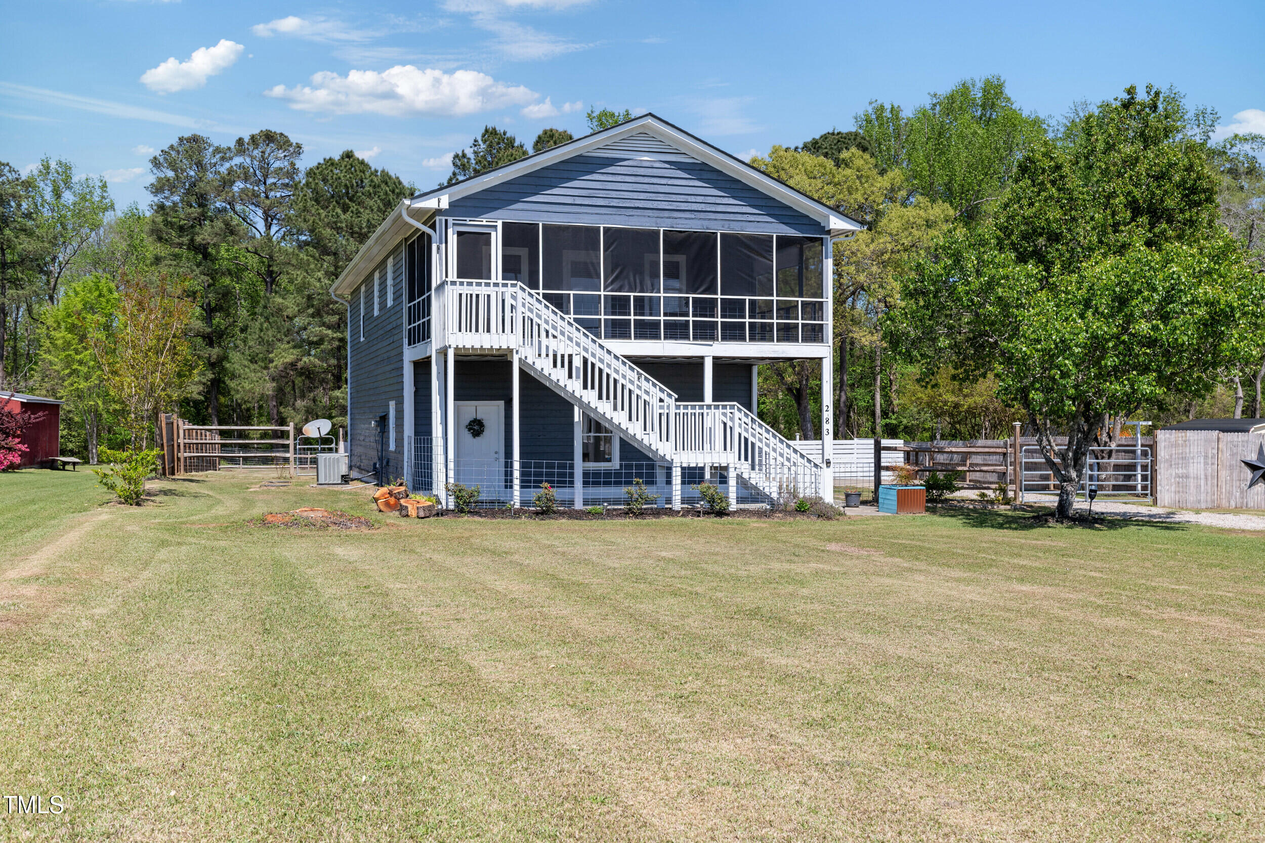 283 Raynor Road Property Photo