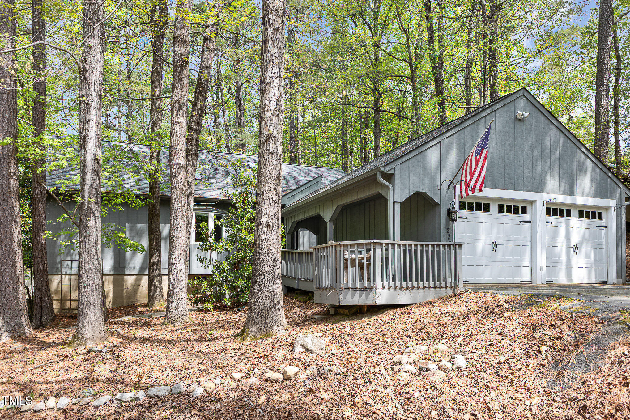 227 Windlestraw Property Photo