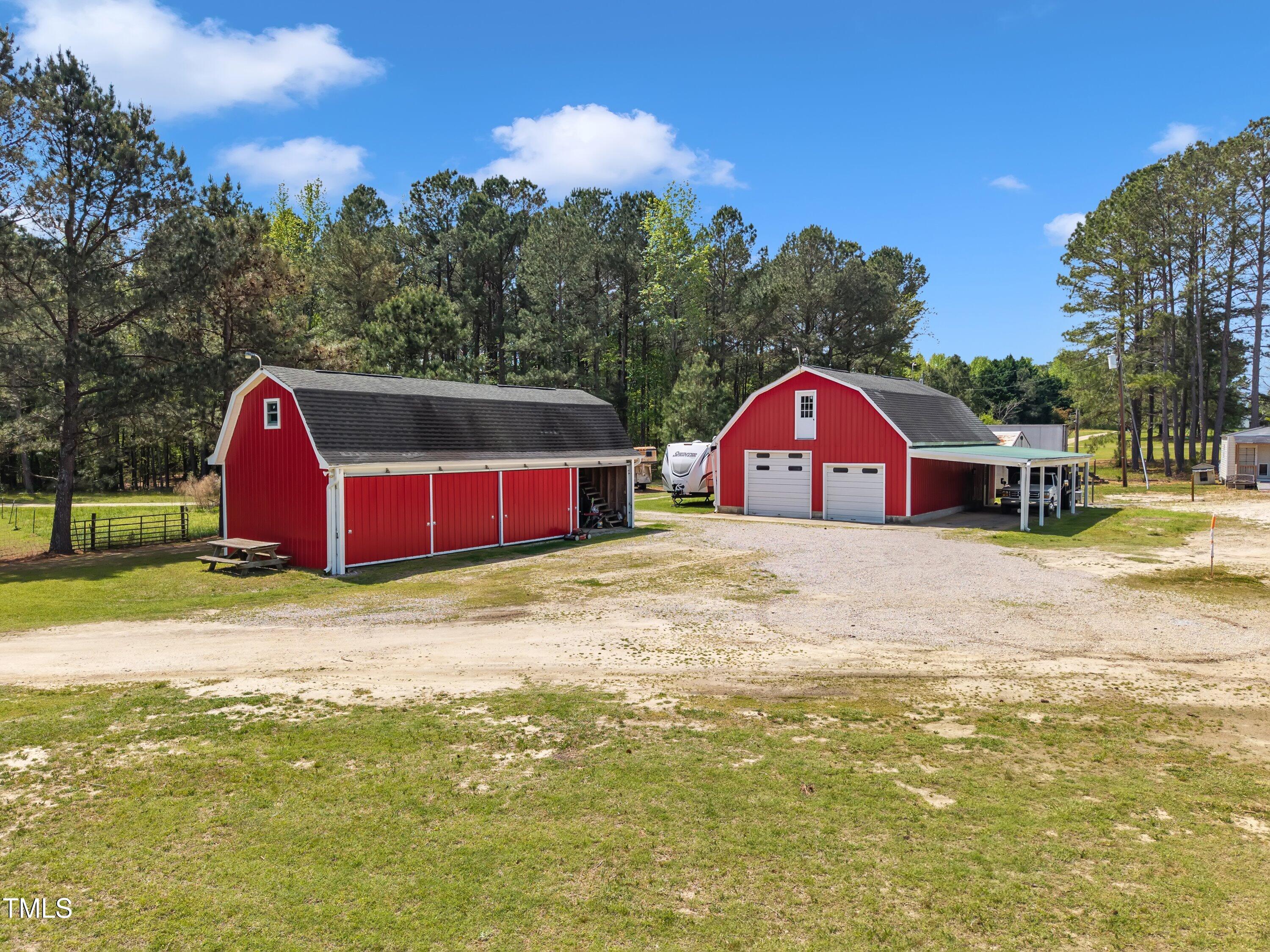 144 Hardy Road Property Photo 3