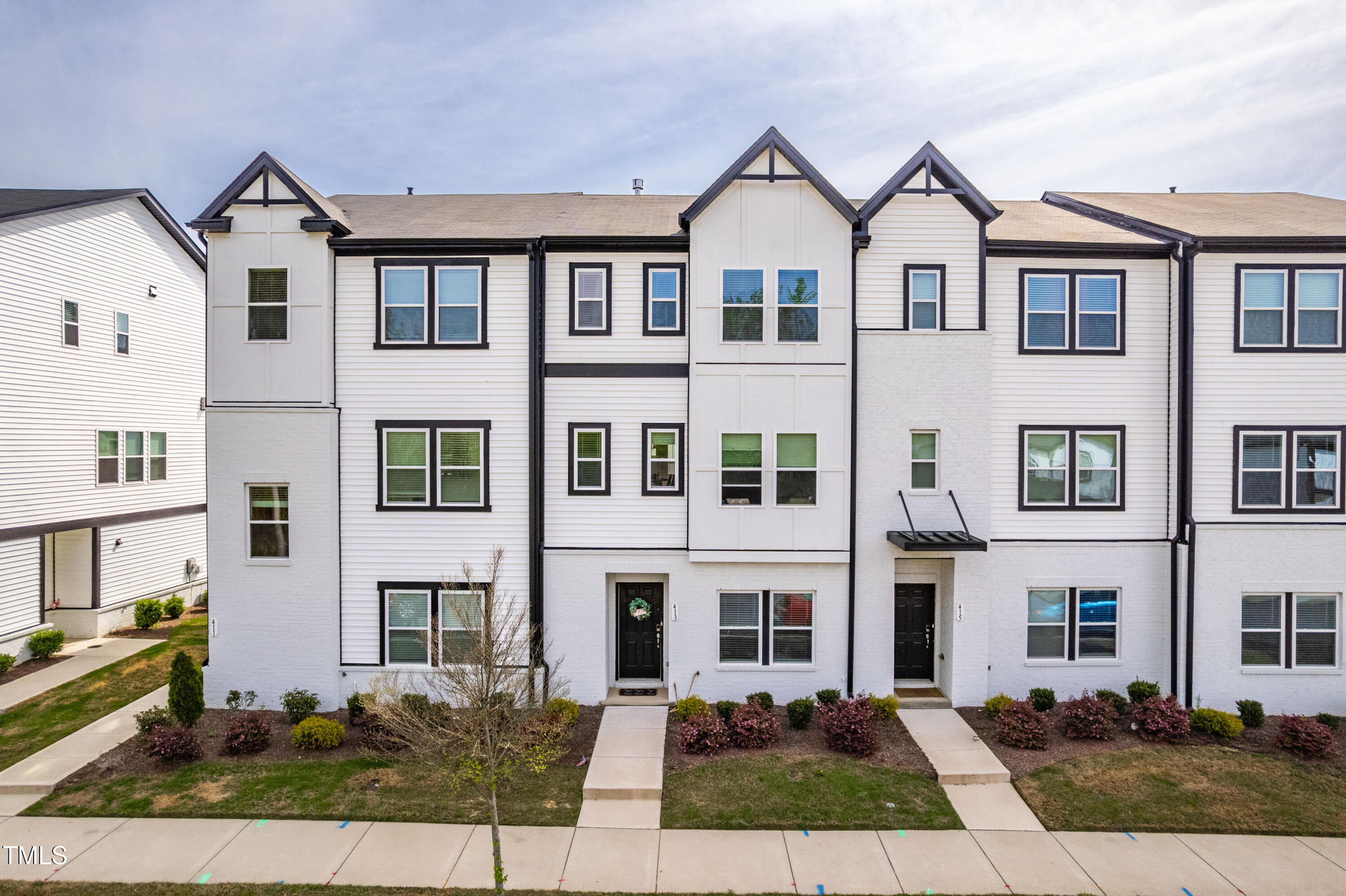 413 Diversity Way Property Photo