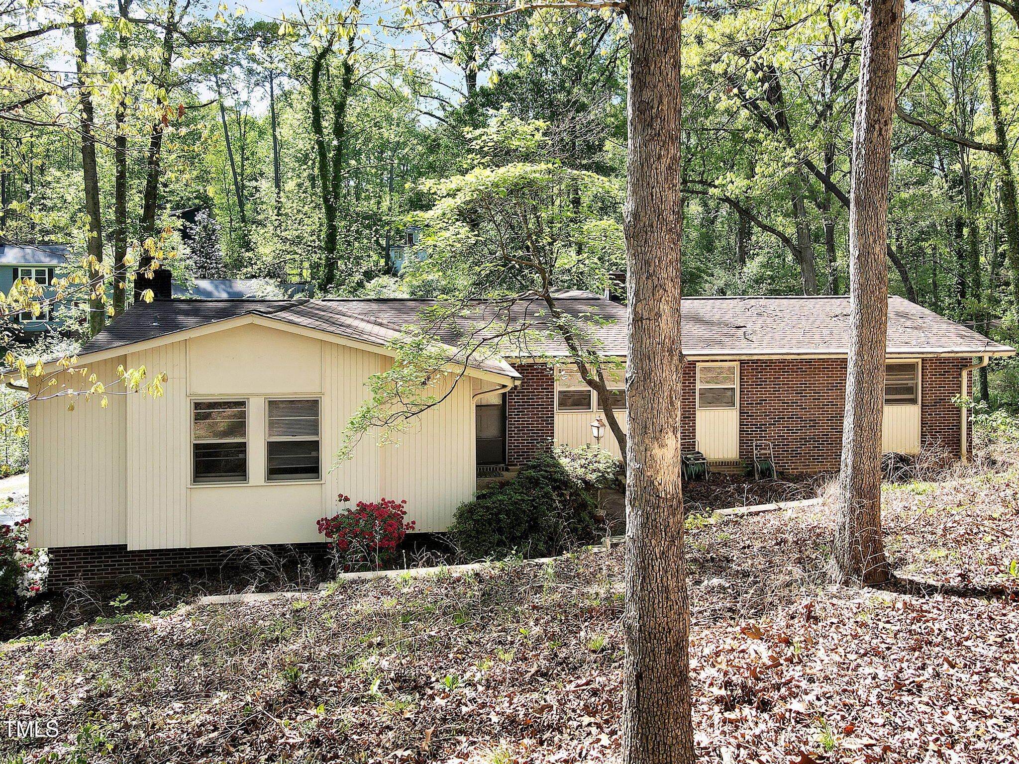 6709 Johnsdale Road Property Photo