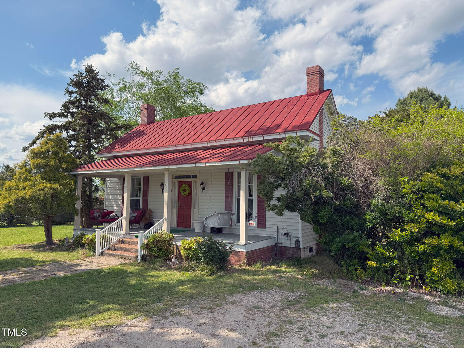 103 Tomlinson Street Property Photo