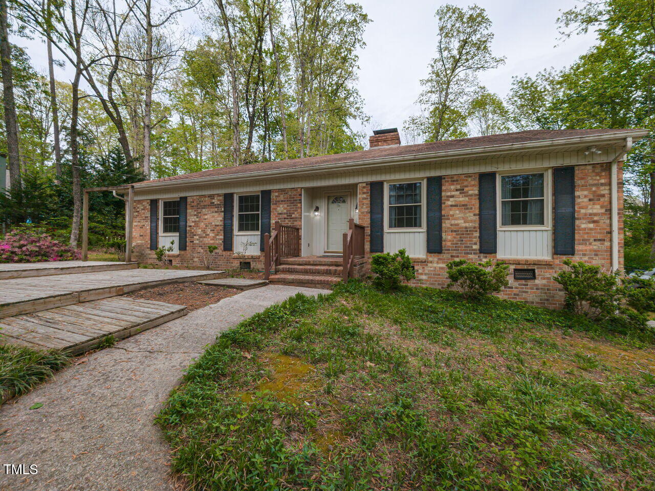 6813 W Lake Anne Drive Property Photo