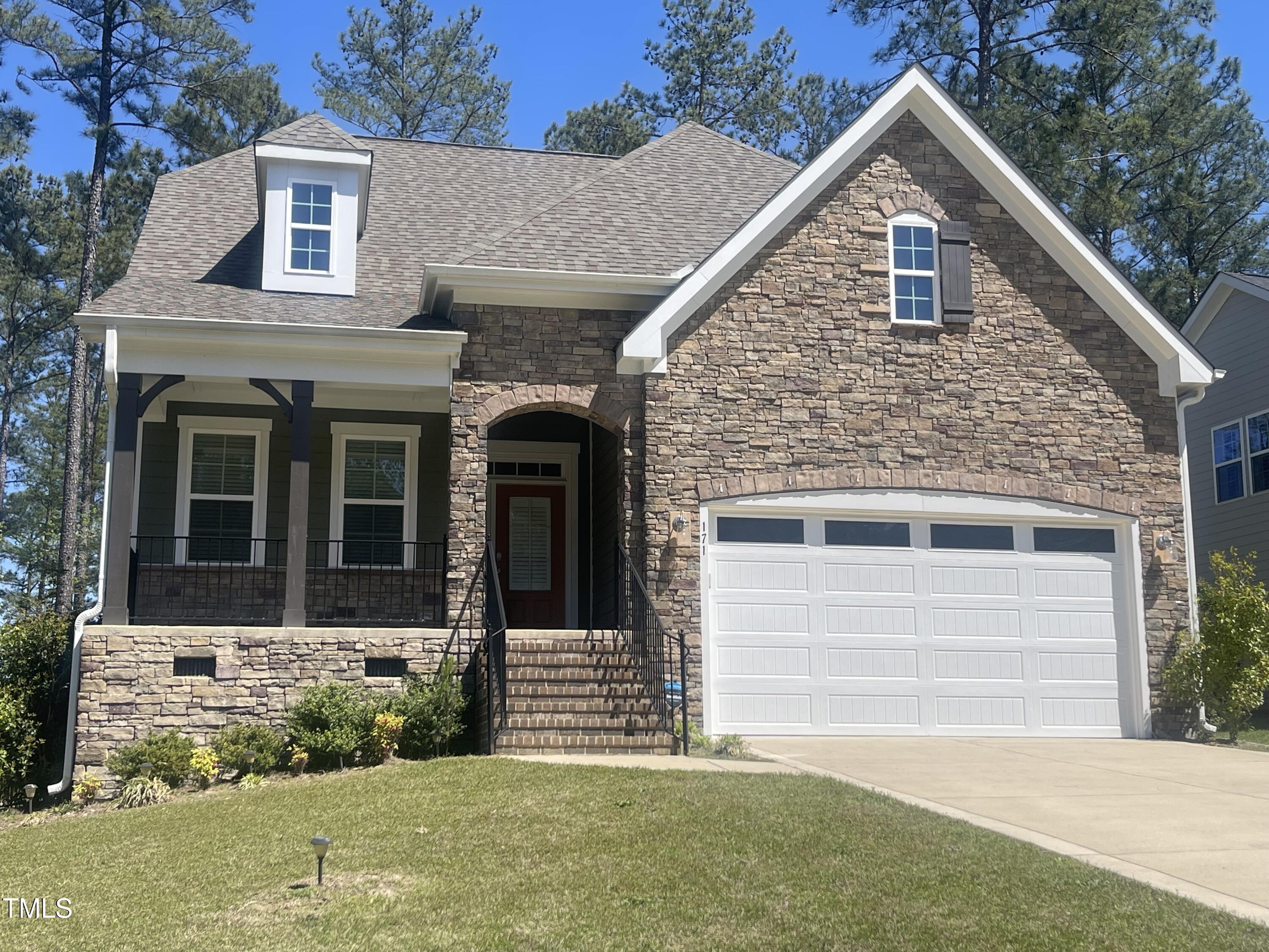 171 School Side Drive Property Photo