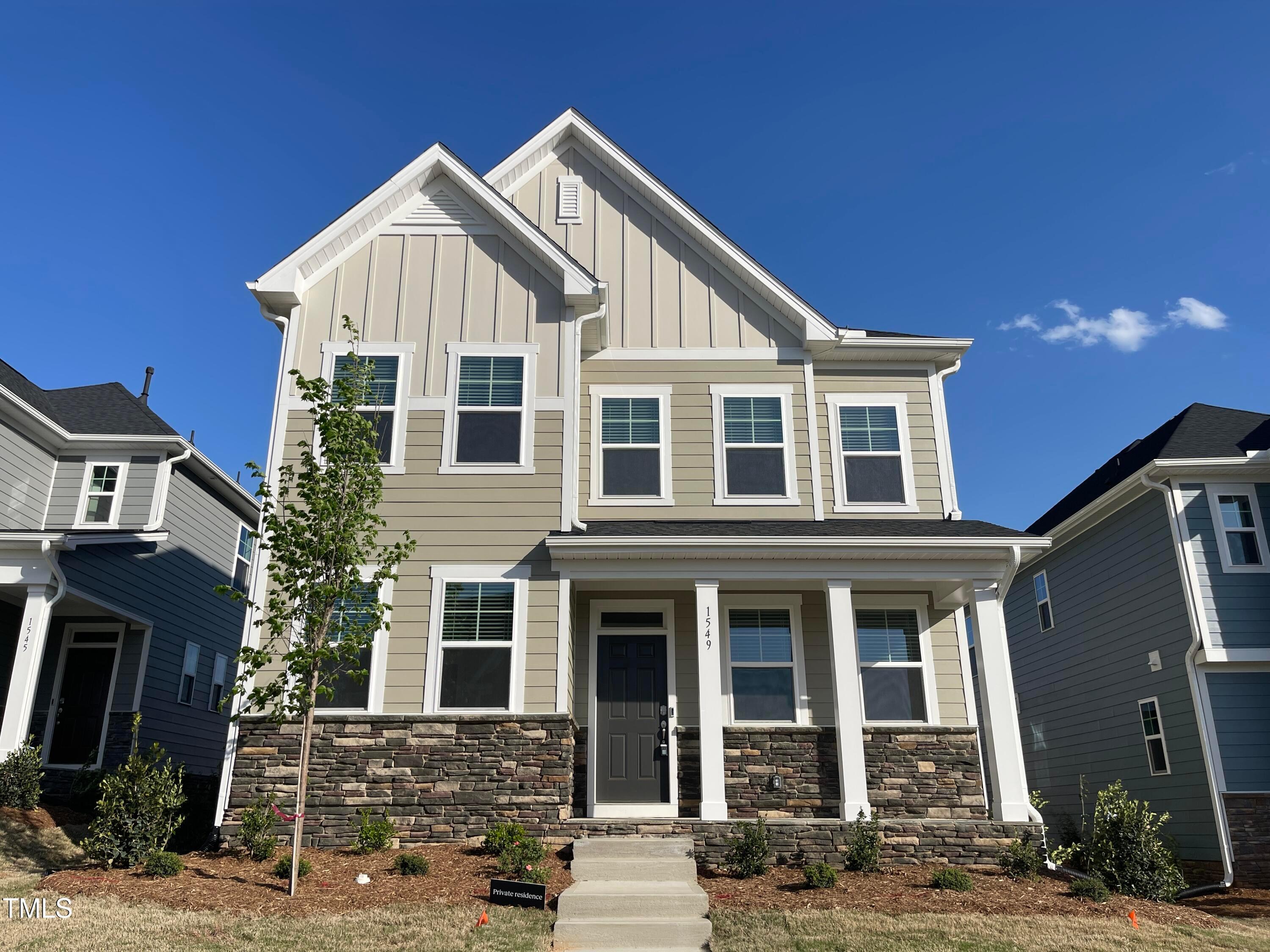 1549 Goldfinch Perch Lane Property Photo