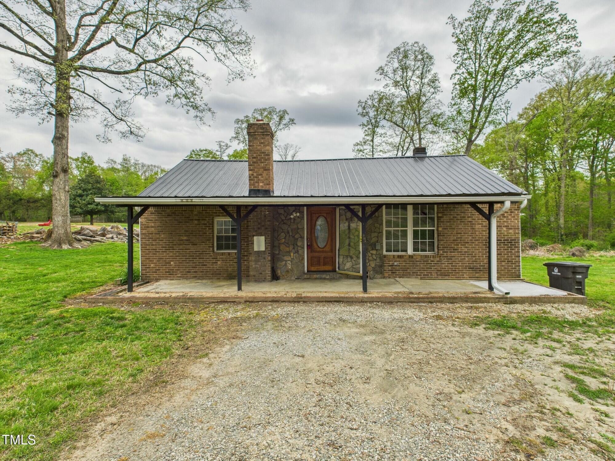 4925 Day Court Property Photo