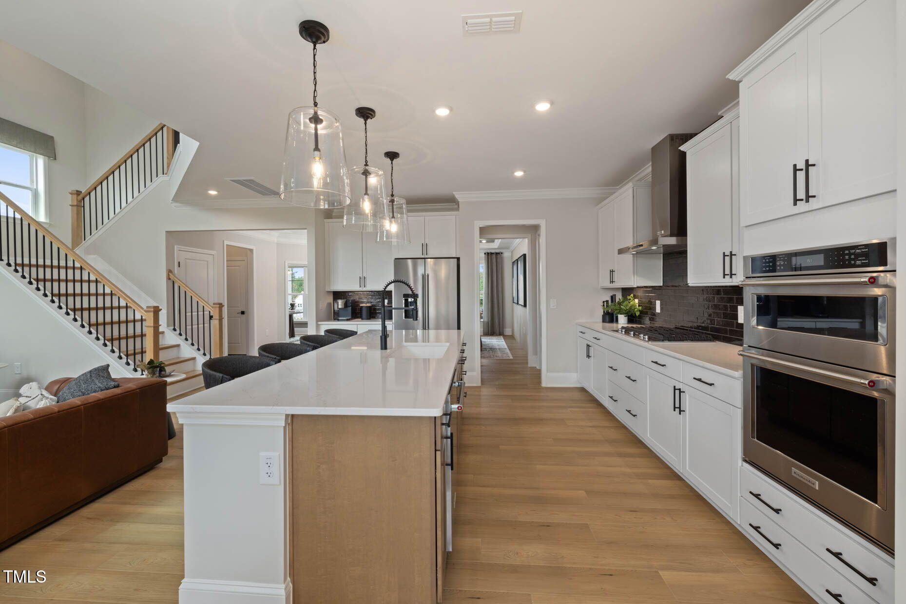 382 Belmont Stakes Lane Property Photo 4