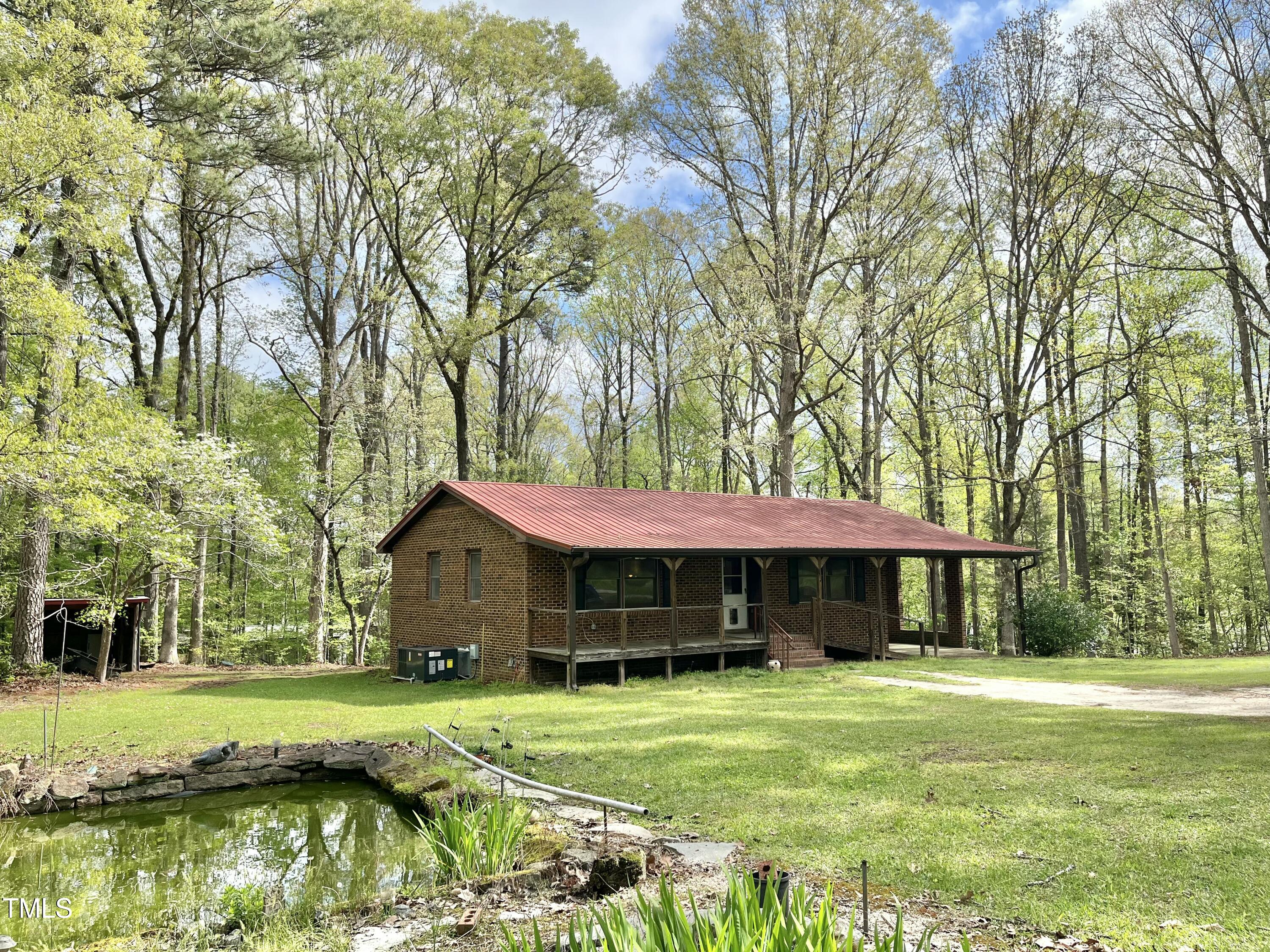 1622 N Carolina 98 Hwy W Property Photo