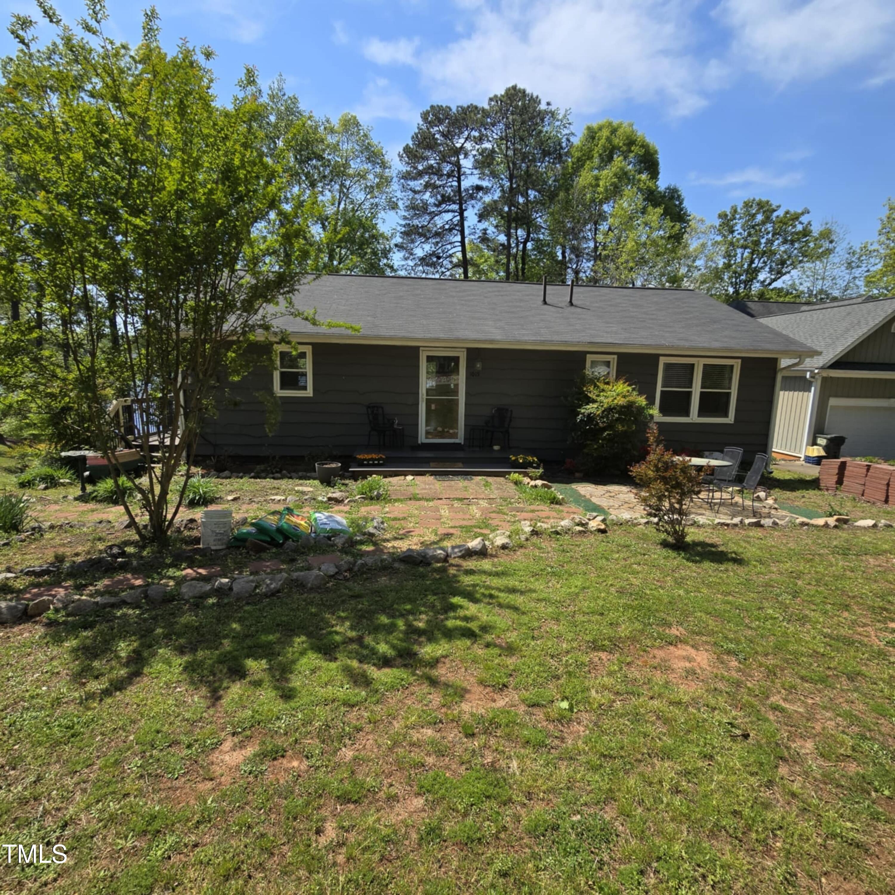 1015 Sagamore Drive Property Photo