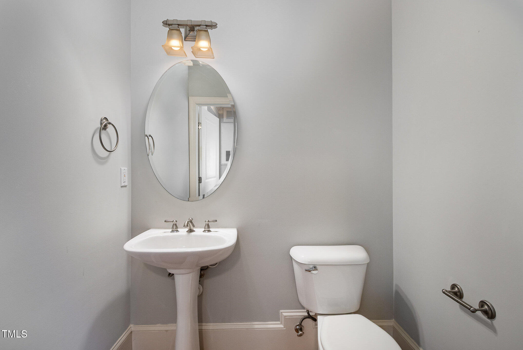 501 Finsbury Street # 103 Property Photo 8