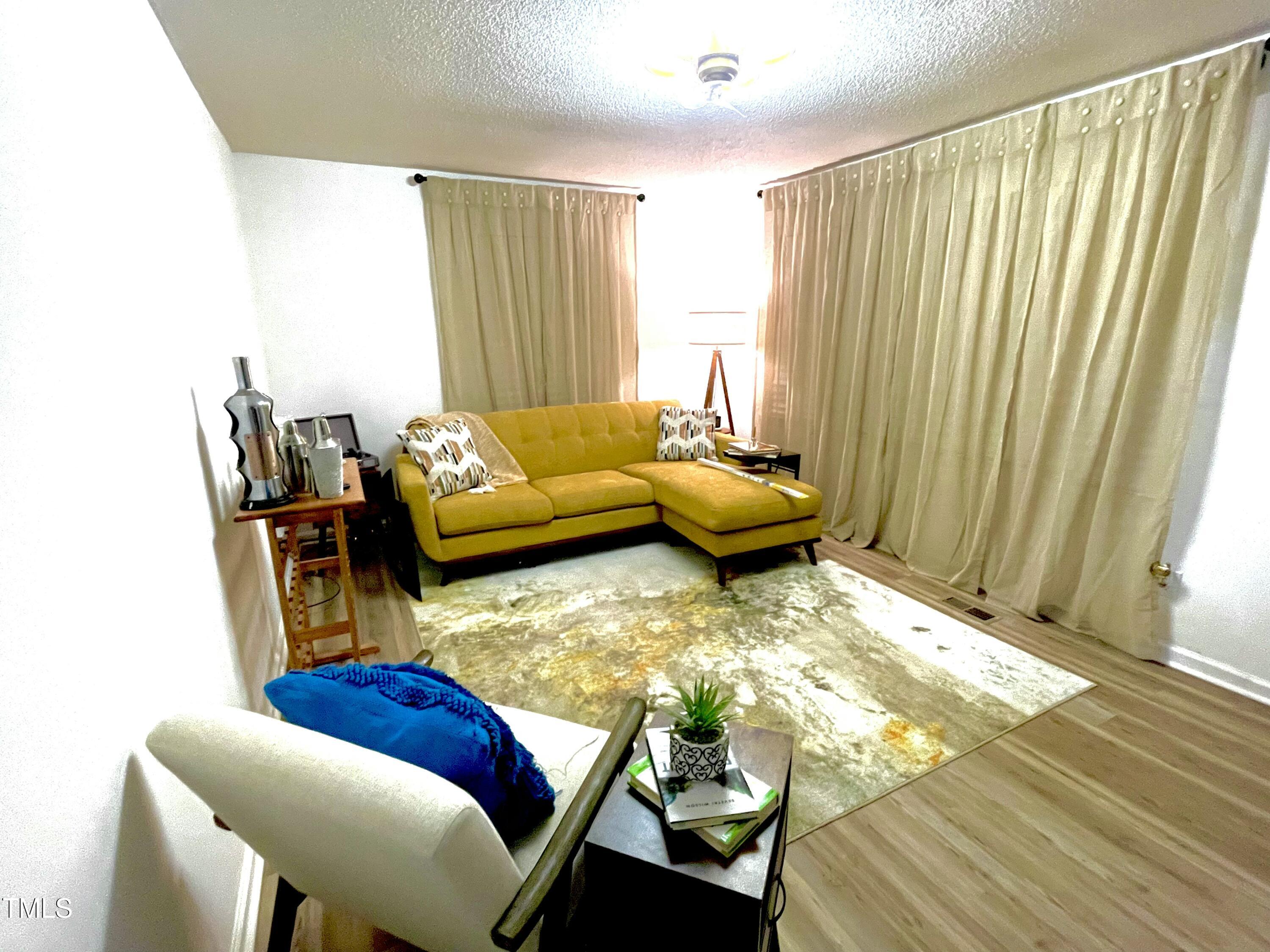 513 Orange Street Property Photo 3