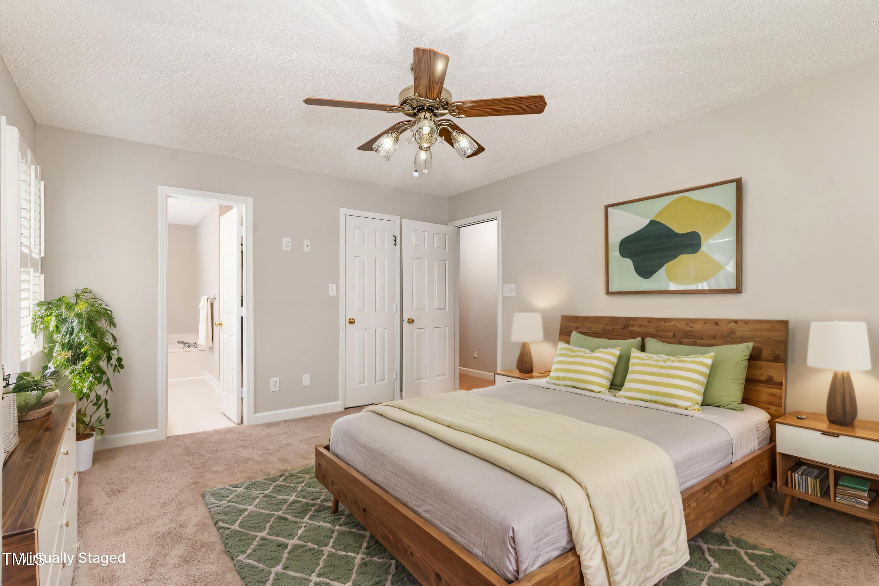 5033 Knightsbridge Way Property Photo 13
