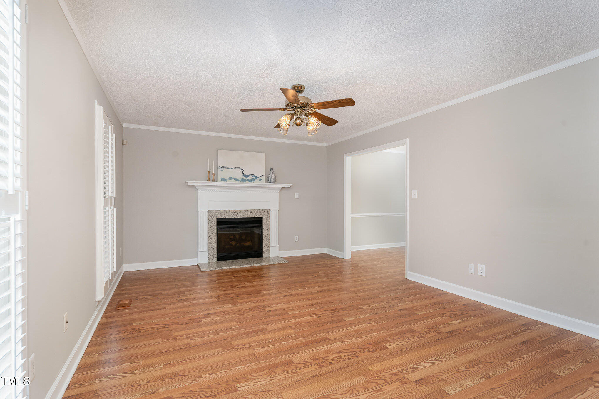 5033 Knightsbridge Way Property Photo 30