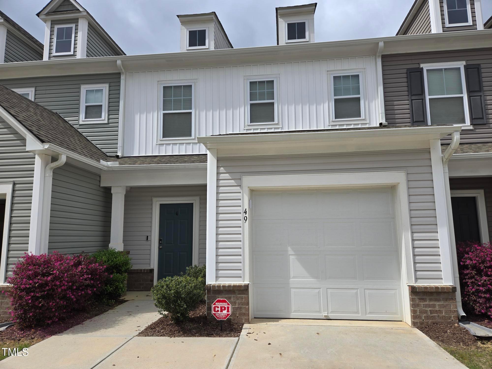 49 Willow Green Drive Property Photo