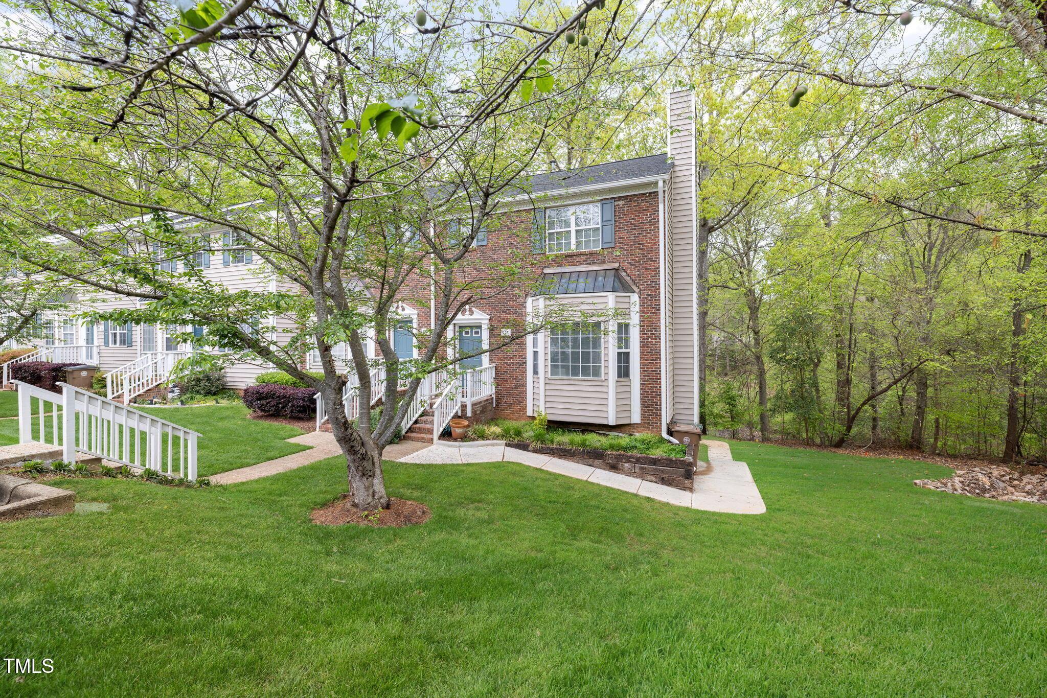327 Silverberry Court Property Photo