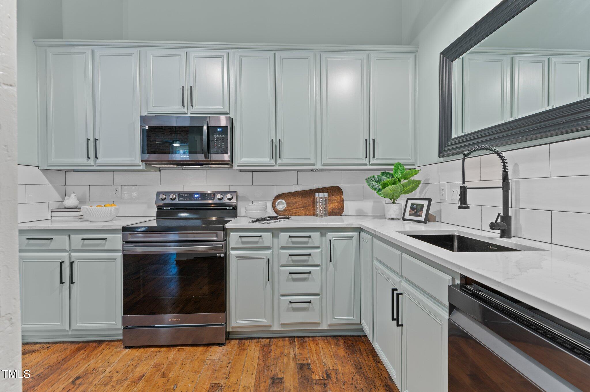 1535 Caraleigh Mills Court # 104 Property Photo