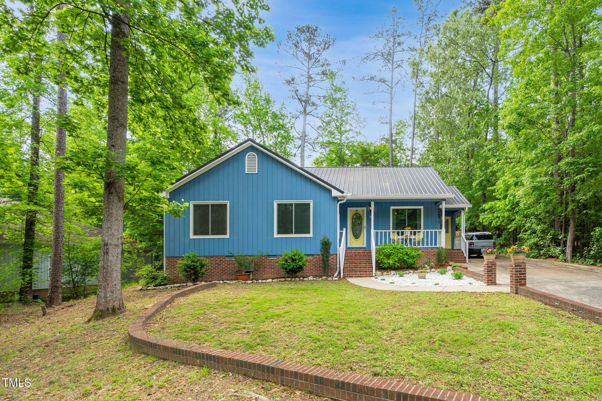 1487 Kentucky Avenue Property Photo