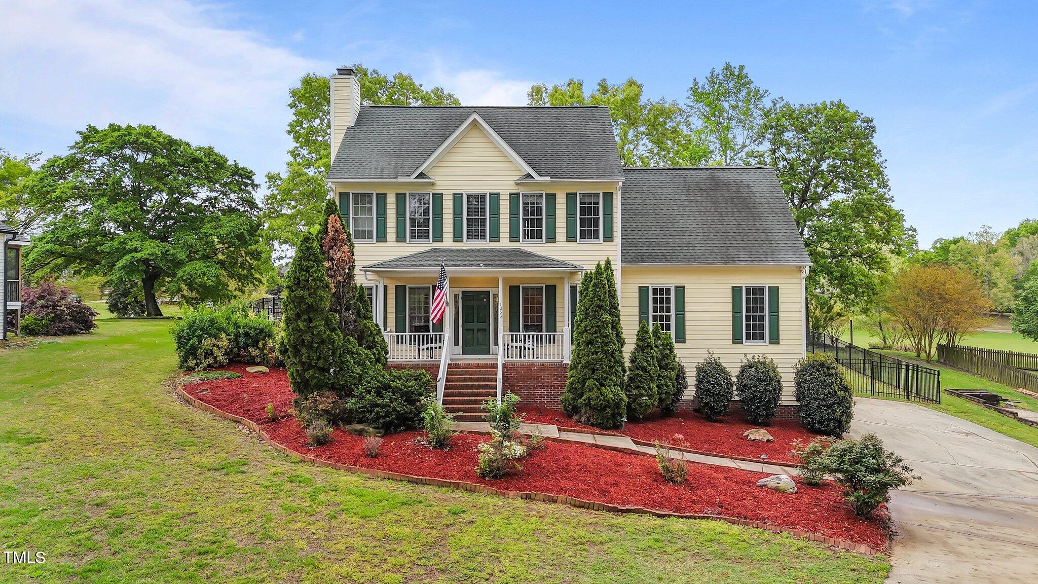 1053 Loop Road Property Photo