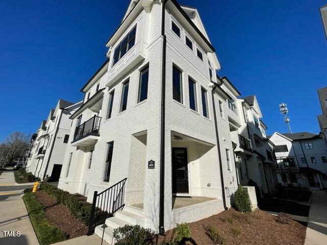 400 Bryan Pointe Drive # 101 Property Photo