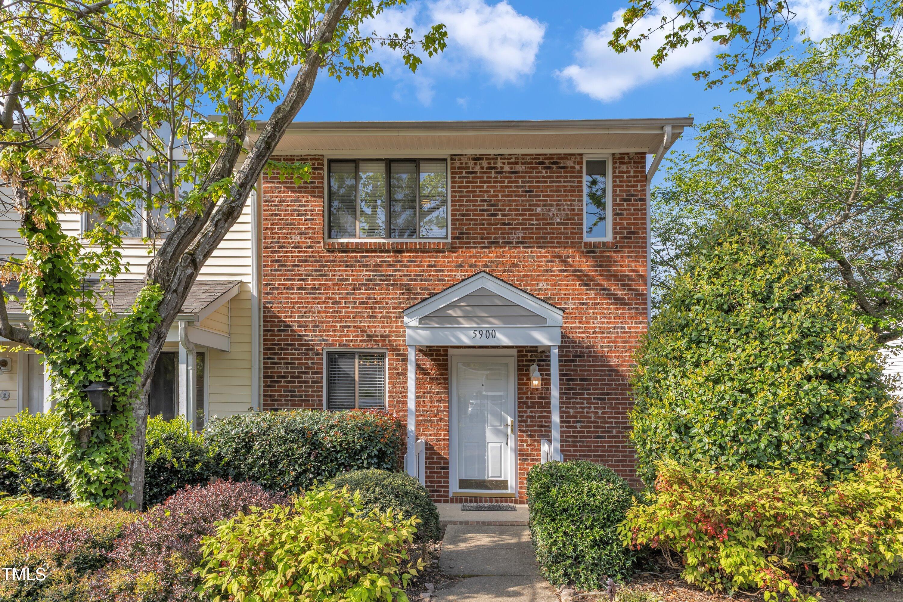 5900 Shady Grove Circle Property Photo