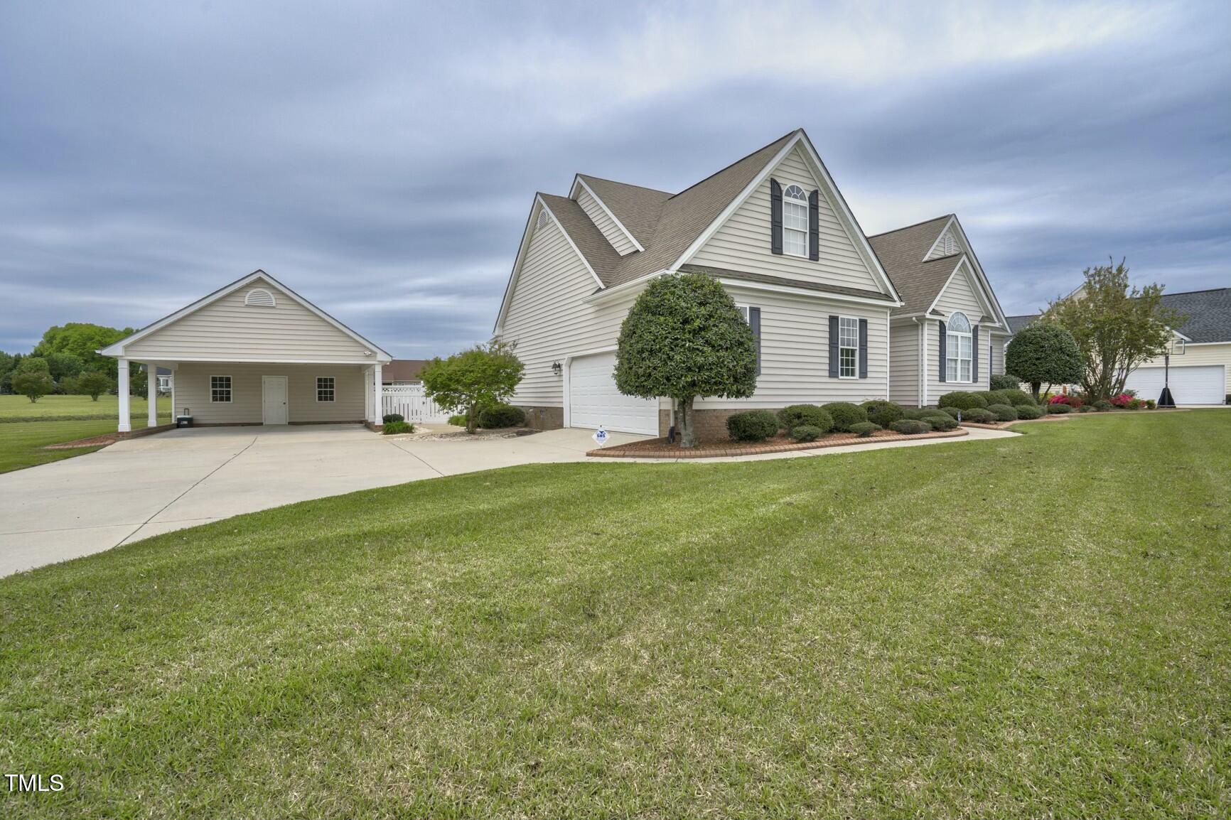 1454 Spring Pond Road Property Photo