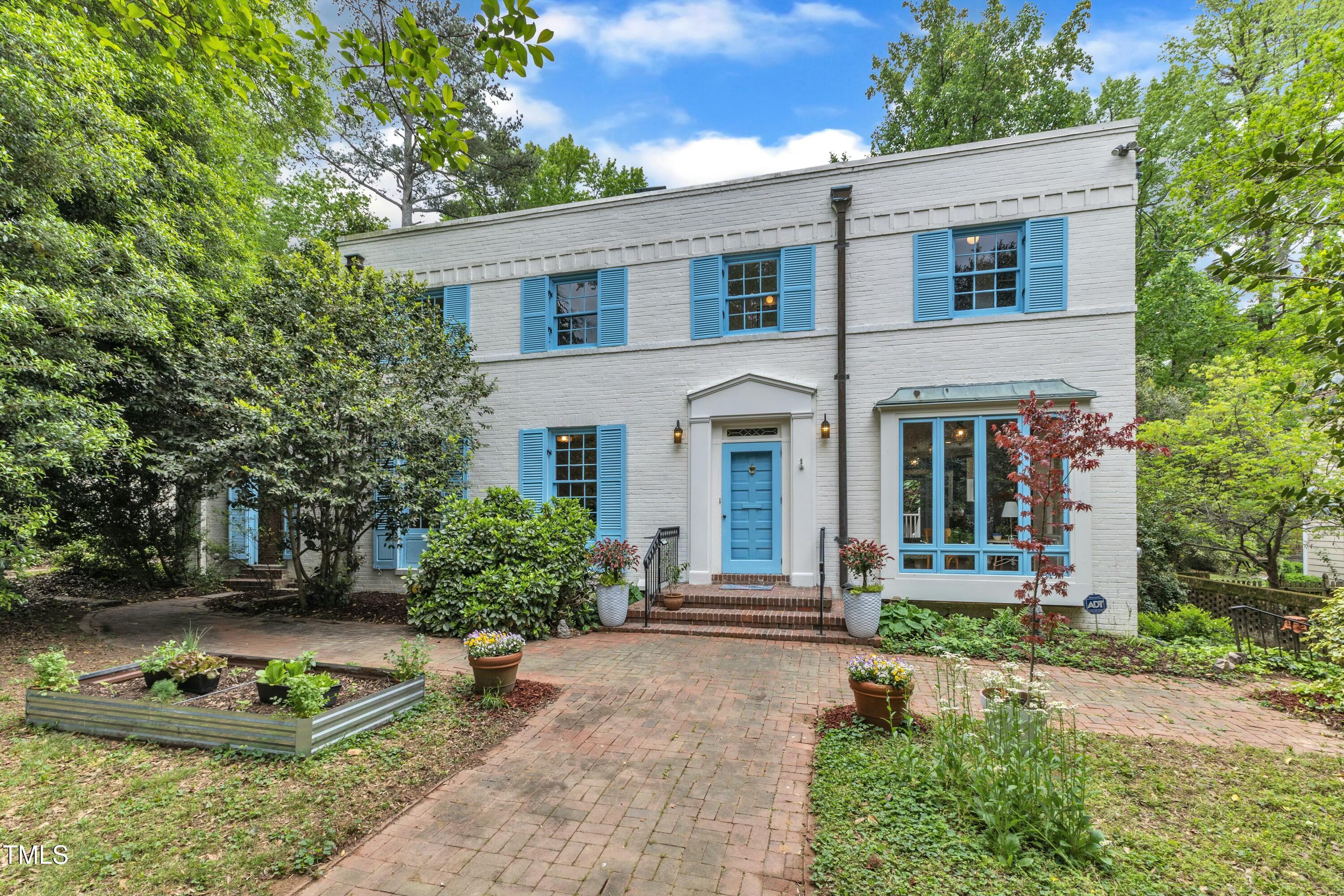 2625 Dover Road Property Photo