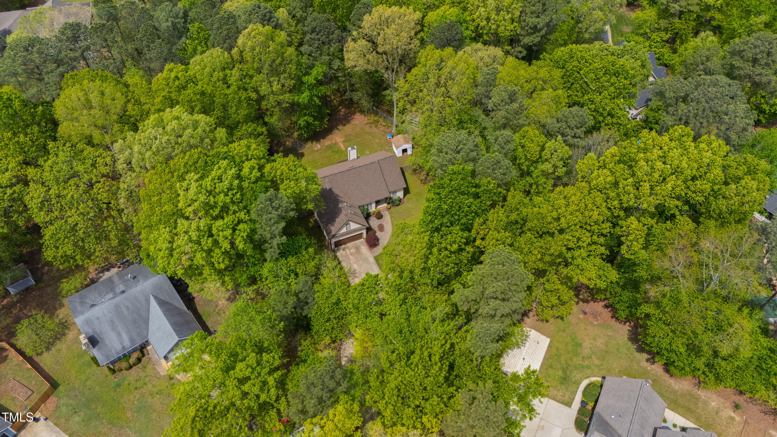 3428 Hardwood Drive Property Photo