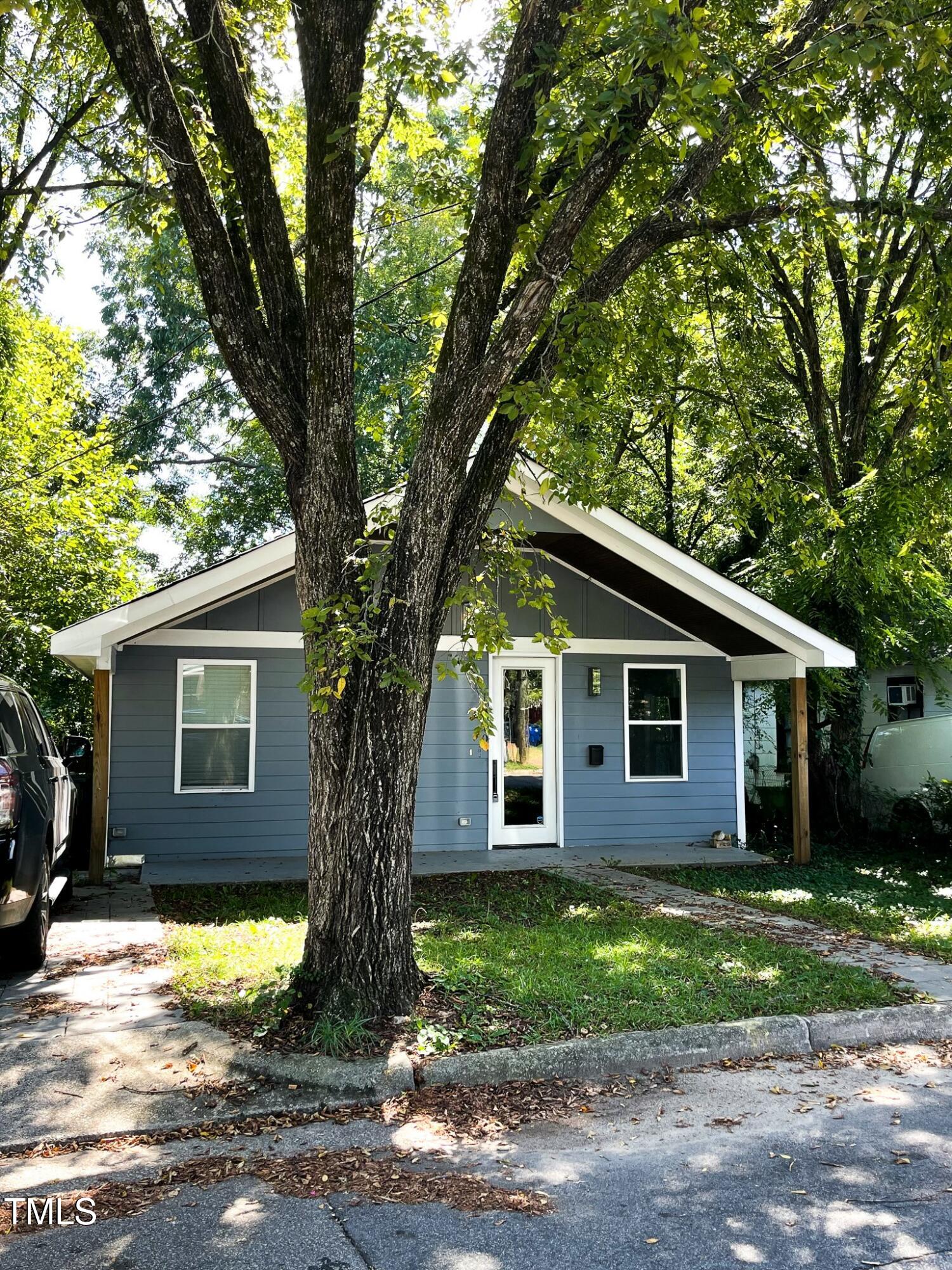 1310 Pender Street Property Photo