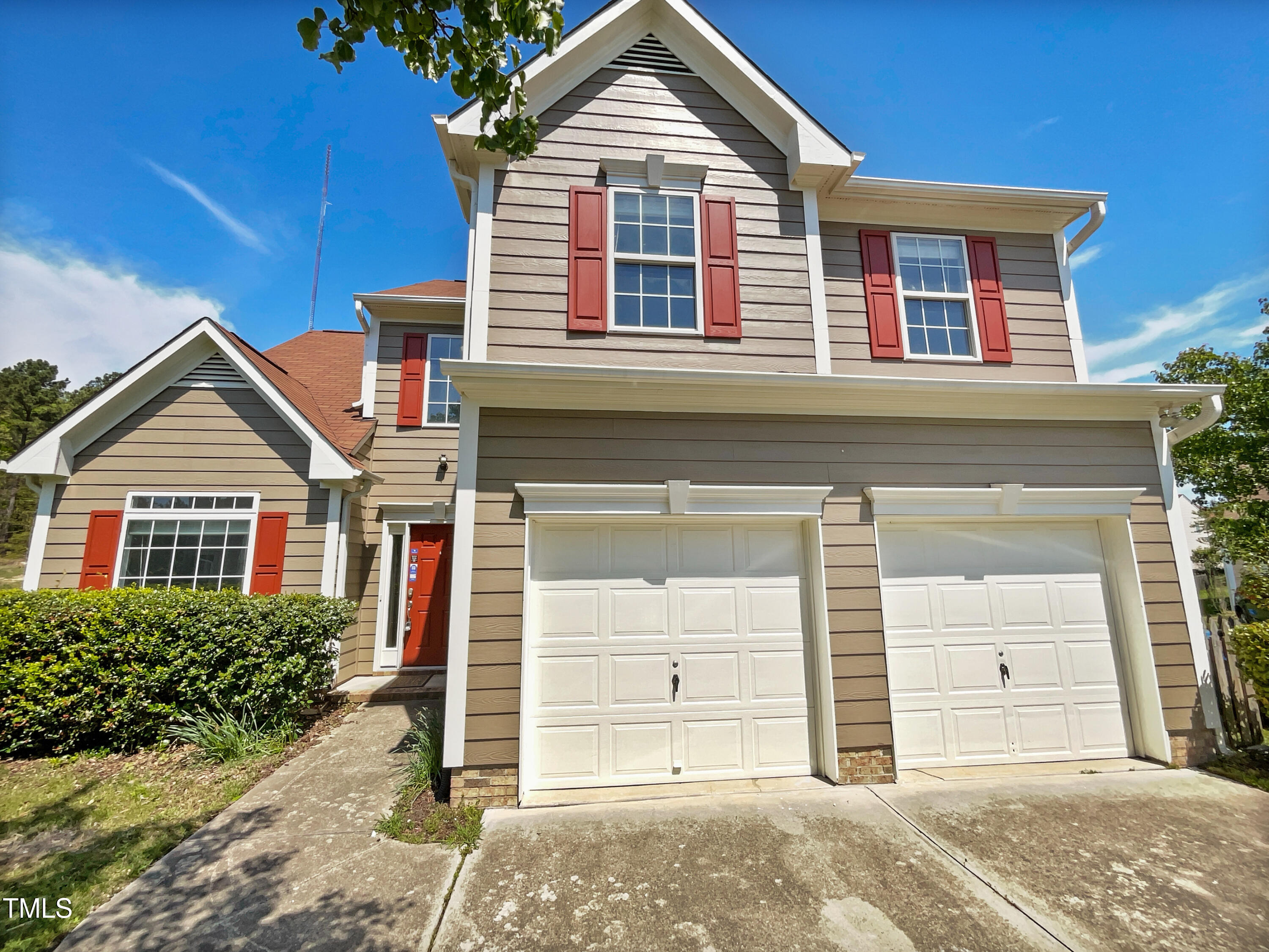 10 Sandy Bluff Court Property Photo