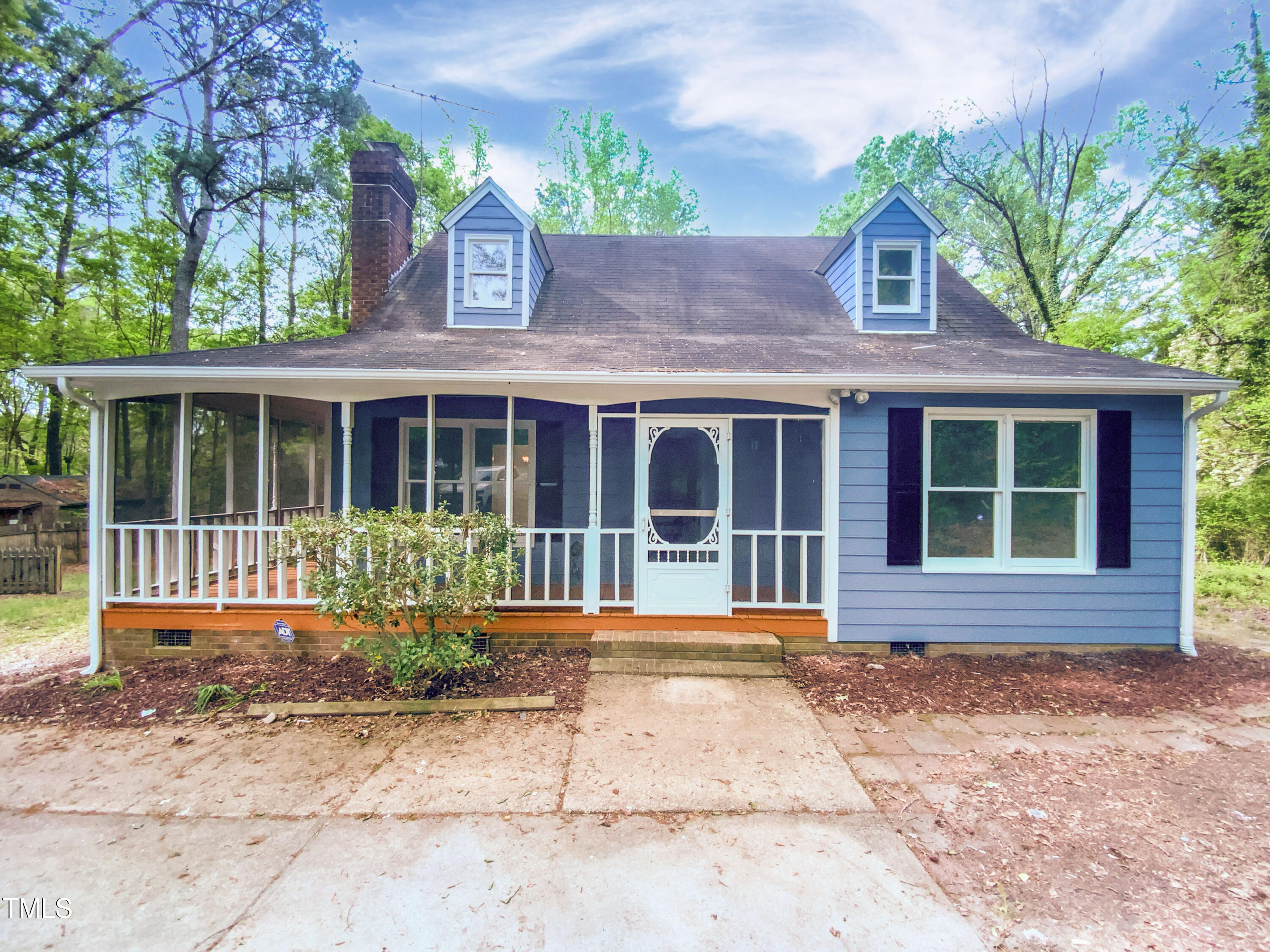 213 Dwelling Place Property Photo